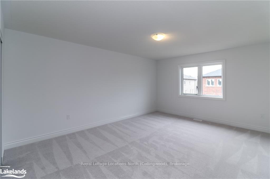 Photo 33 of 11 Amber Drive, Wasaga Beach — HOMEH