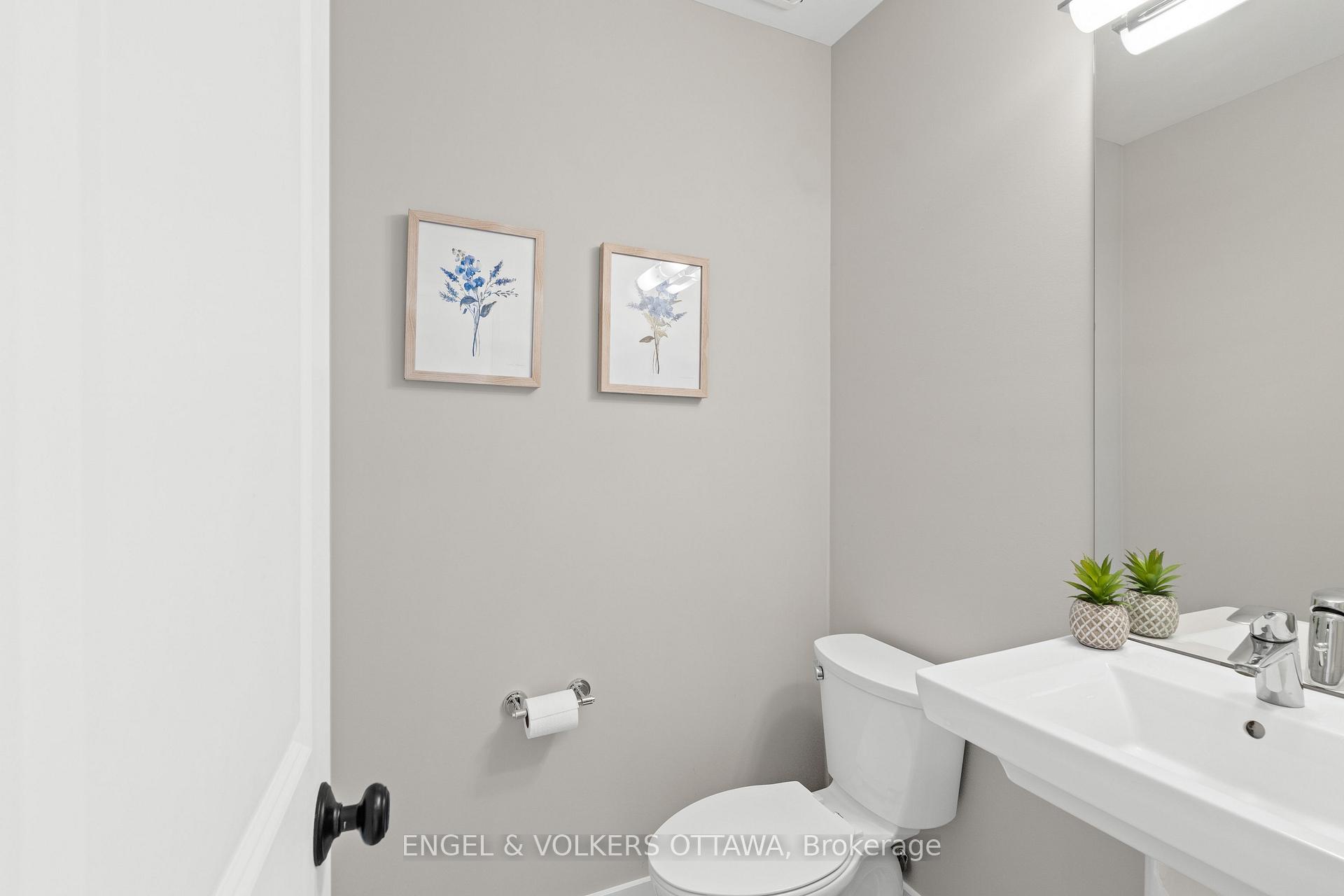 Photo 12 of 514 Stargazer Crescent, Ottawa, Riverside South/Gloucester Glen — HOMEH