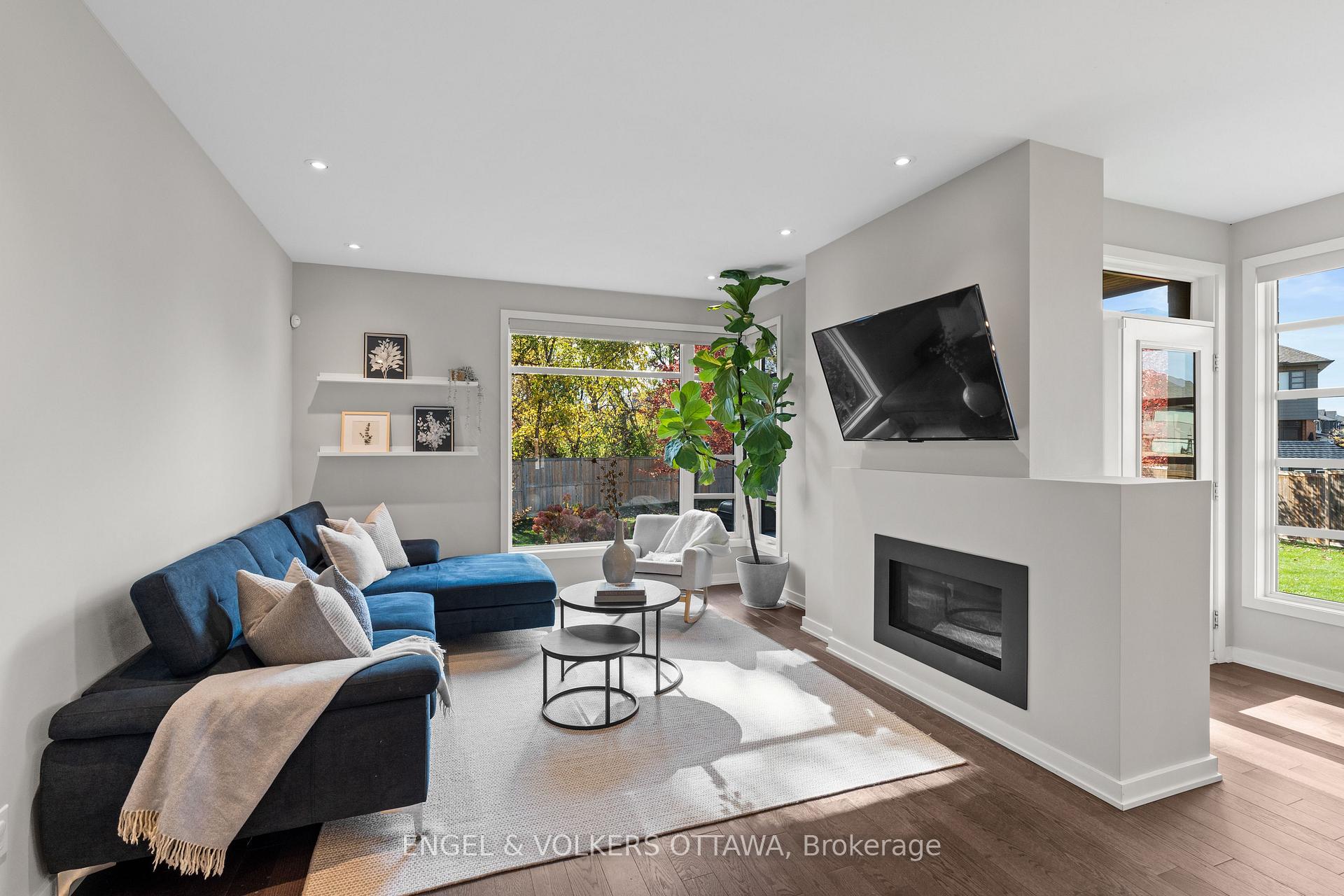 Photo 18 of 514 Stargazer Crescent, Ottawa, Riverside South/Gloucester Glen — HOMEH