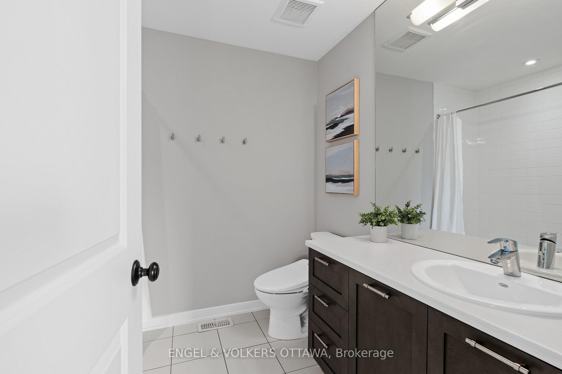 Photo 30 of 514 Stargazer Crescent, Ottawa, Riverside South/Gloucester Glen — HOMEH