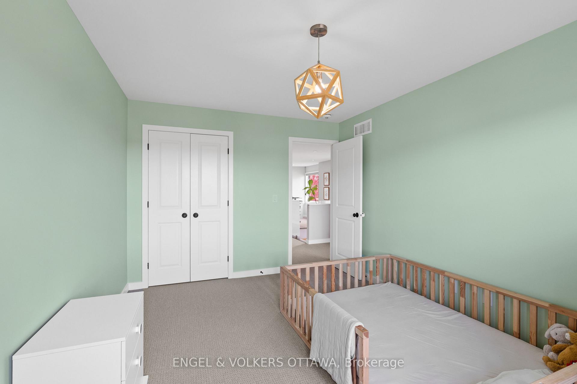Photo 34 of 514 Stargazer Crescent, Ottawa, Riverside South/Gloucester Glen — HOMEH