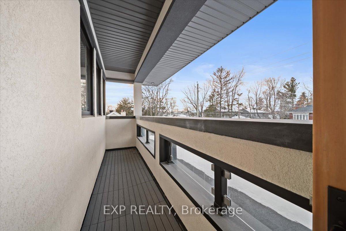 Photo 21 of 586 Pleasant Park Road, Ottawa, Playfair Park — HOMEH