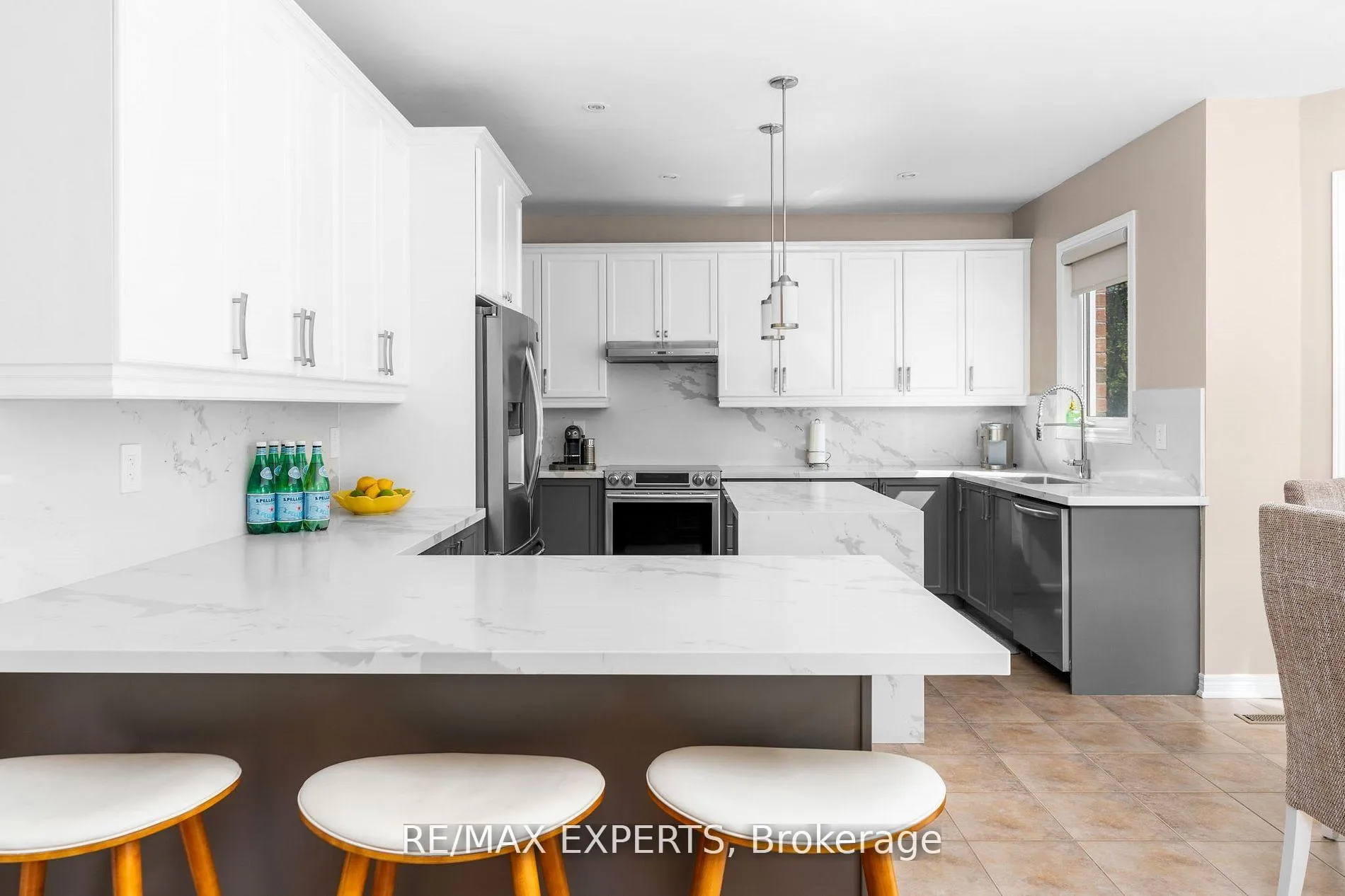 Photo 20 of 170 Ivy Jay Crescent, Aurora, Bayview Northeast — HOMEH