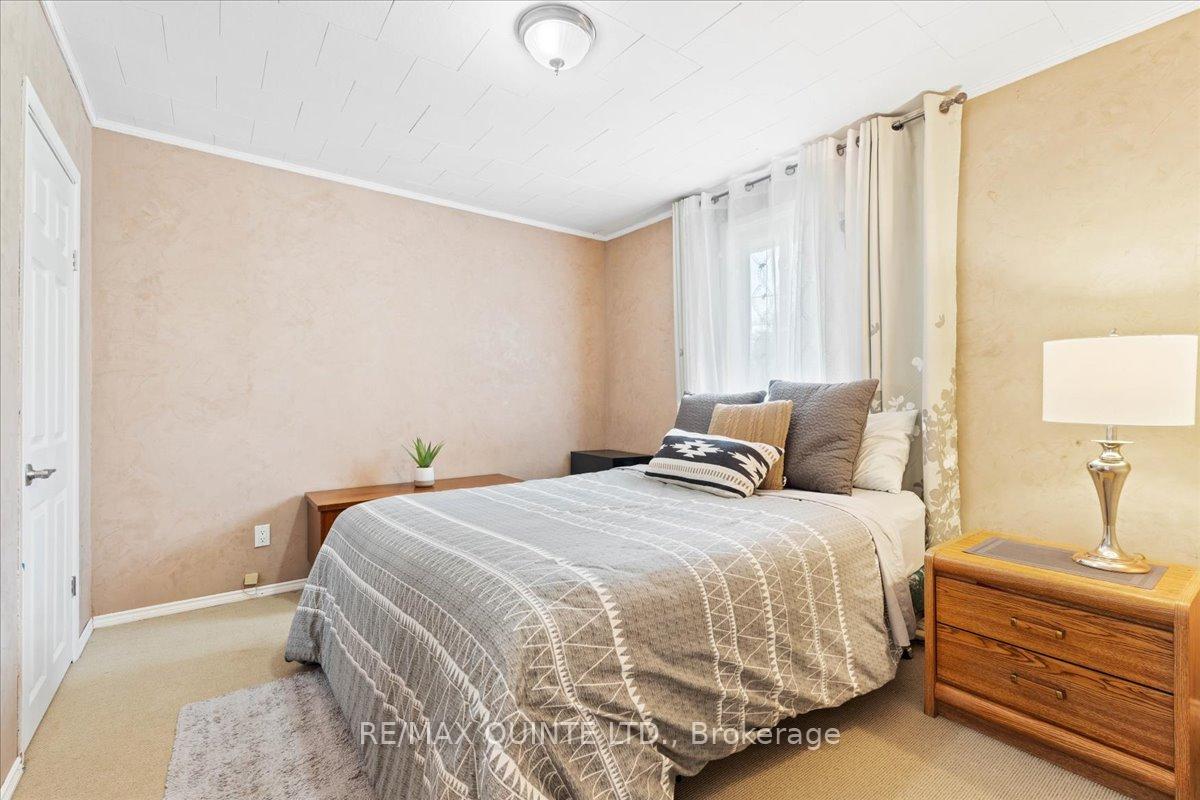 Photo 13 of 488 Mudcat Road, Belleville, Thurlow Ward — HOMEH