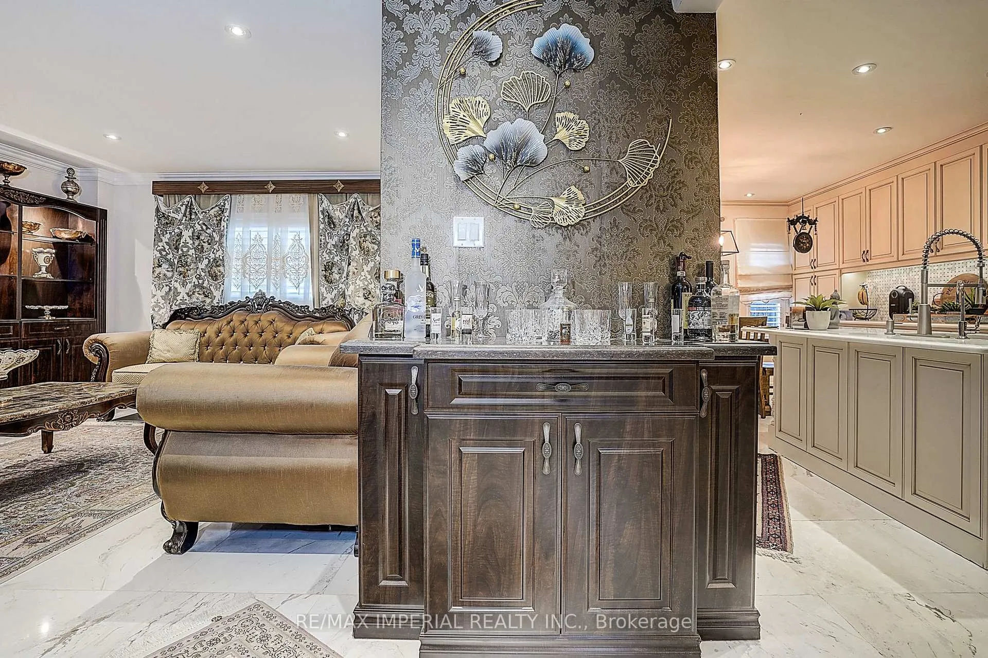Photo 36 of 32 Brandon Gate Drive, Vaughan, Maple — HOMEH