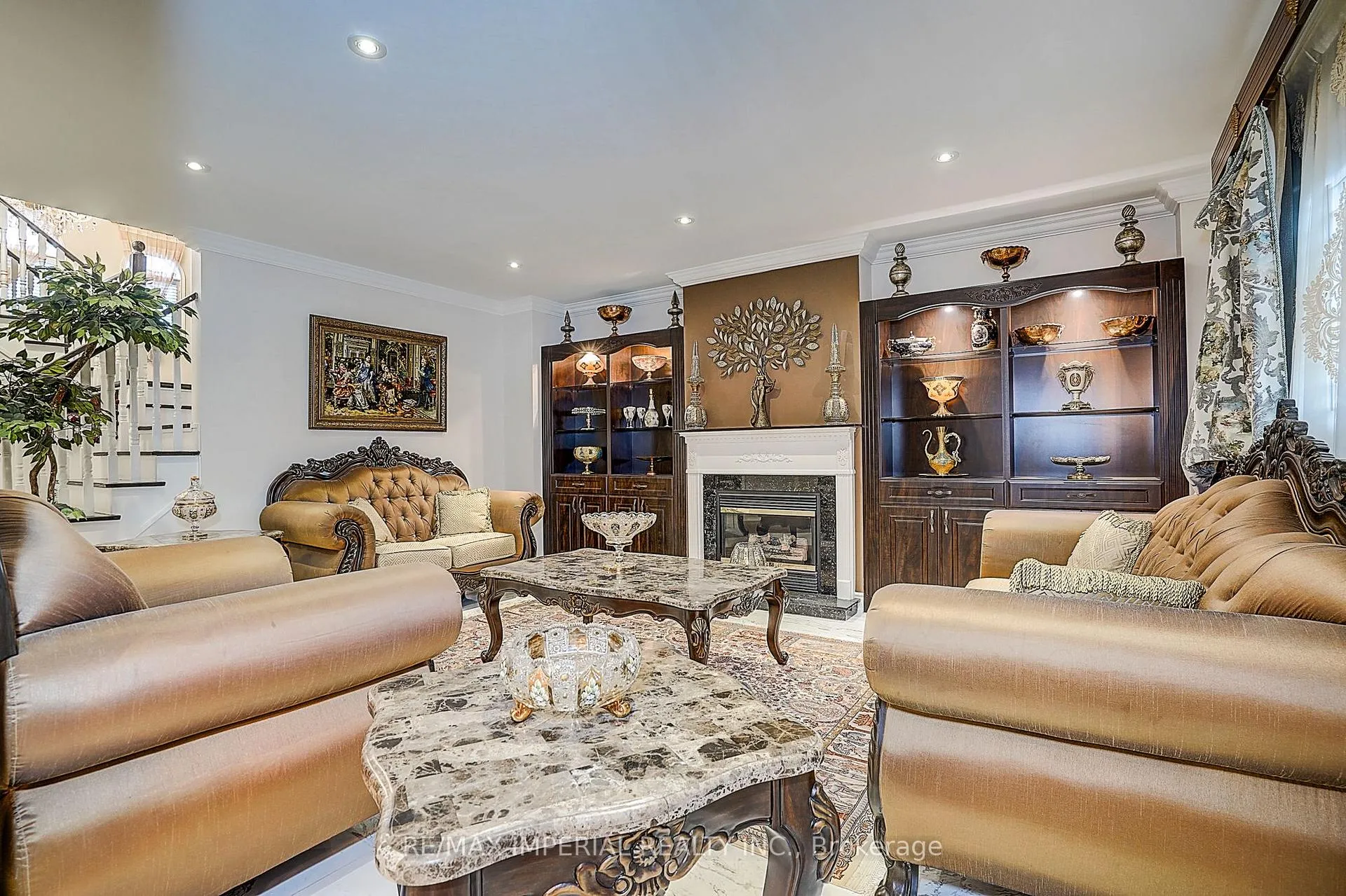 Photo 39 of 32 Brandon Gate Drive, Vaughan, Maple — HOMEH