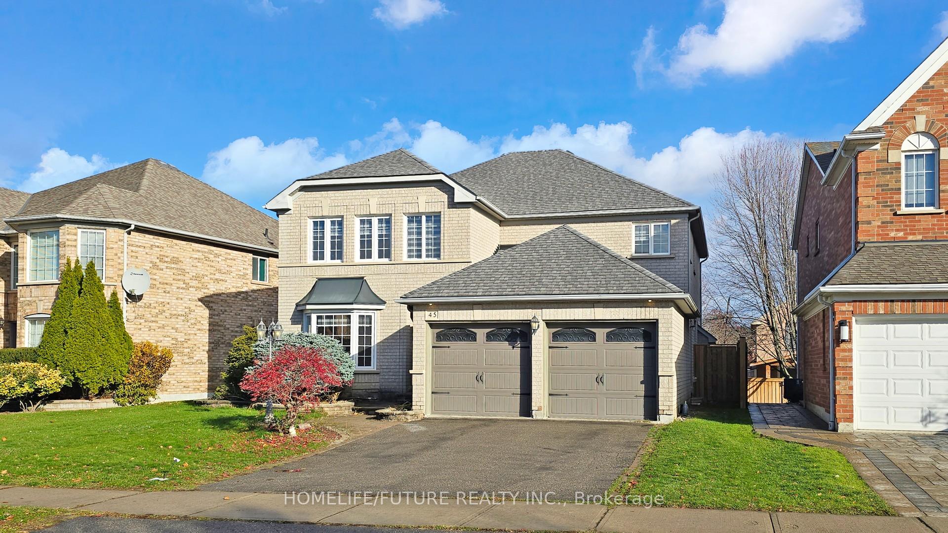 Photo 3 of Unit Main, 45 Gartshore Drive, Whitby, Williamsburg — HOMEH