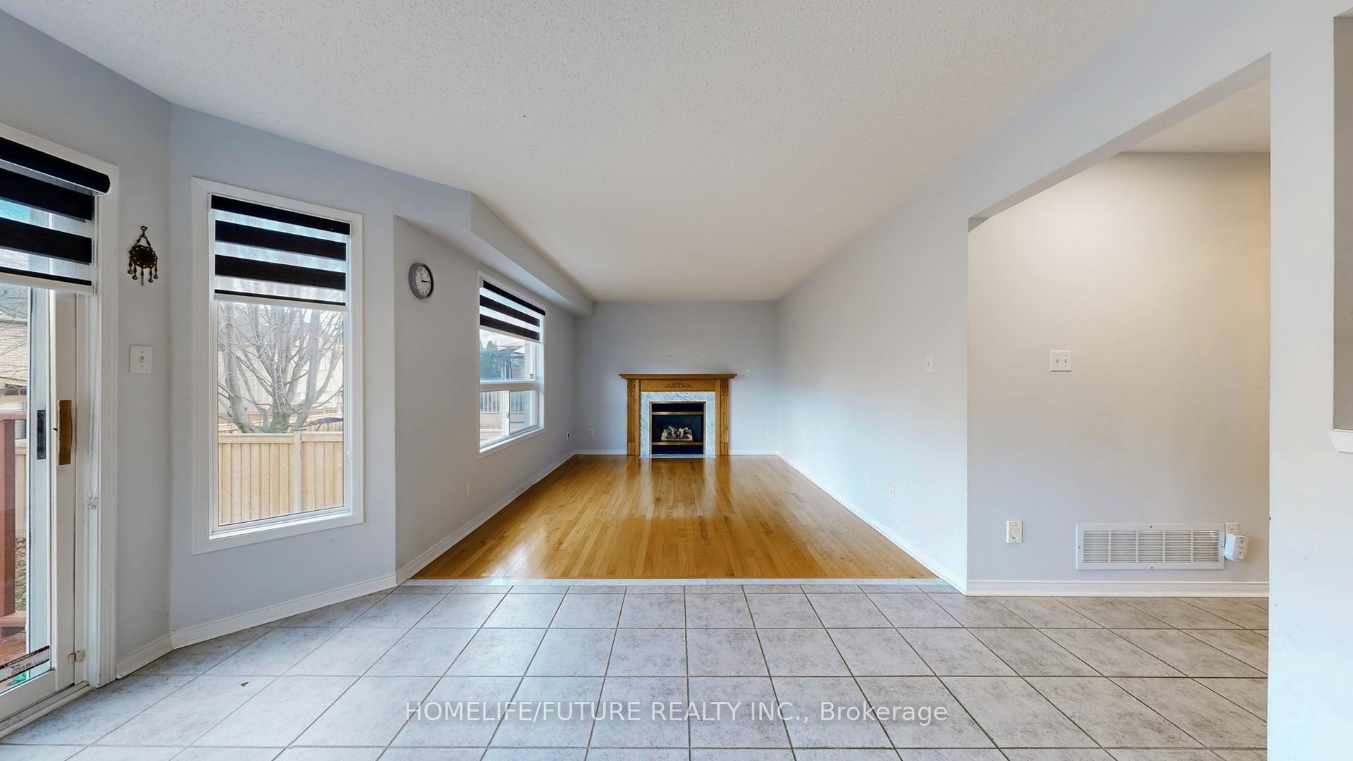 Photo 17 of Unit Main, 45 Gartshore Drive, Whitby, Williamsburg — HOMEH
