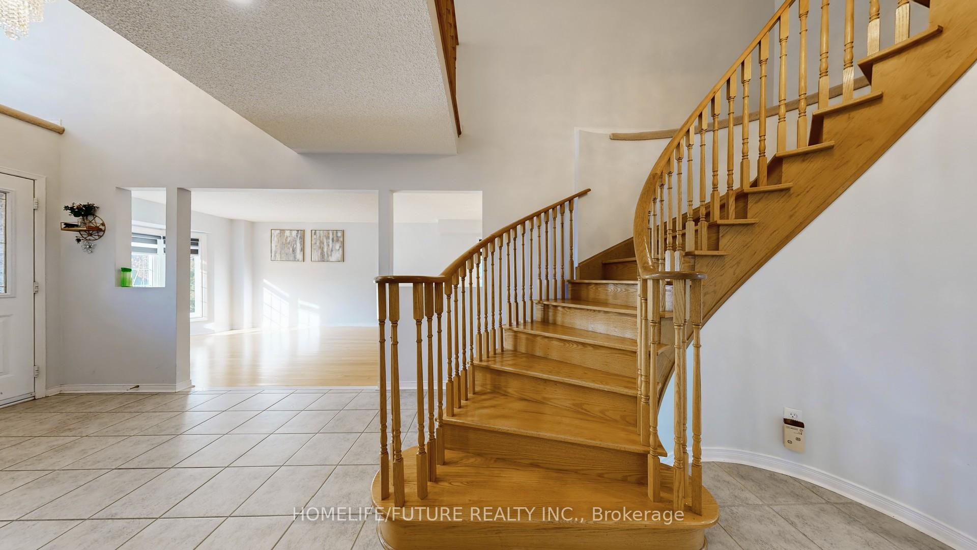 Photo 31 of Unit Main, 45 Gartshore Drive, Whitby, Williamsburg — HOMEH
