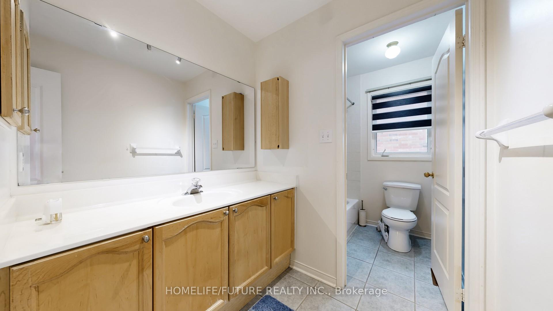 Photo 45 of Unit Main, 45 Gartshore Drive, Whitby, Williamsburg — HOMEH