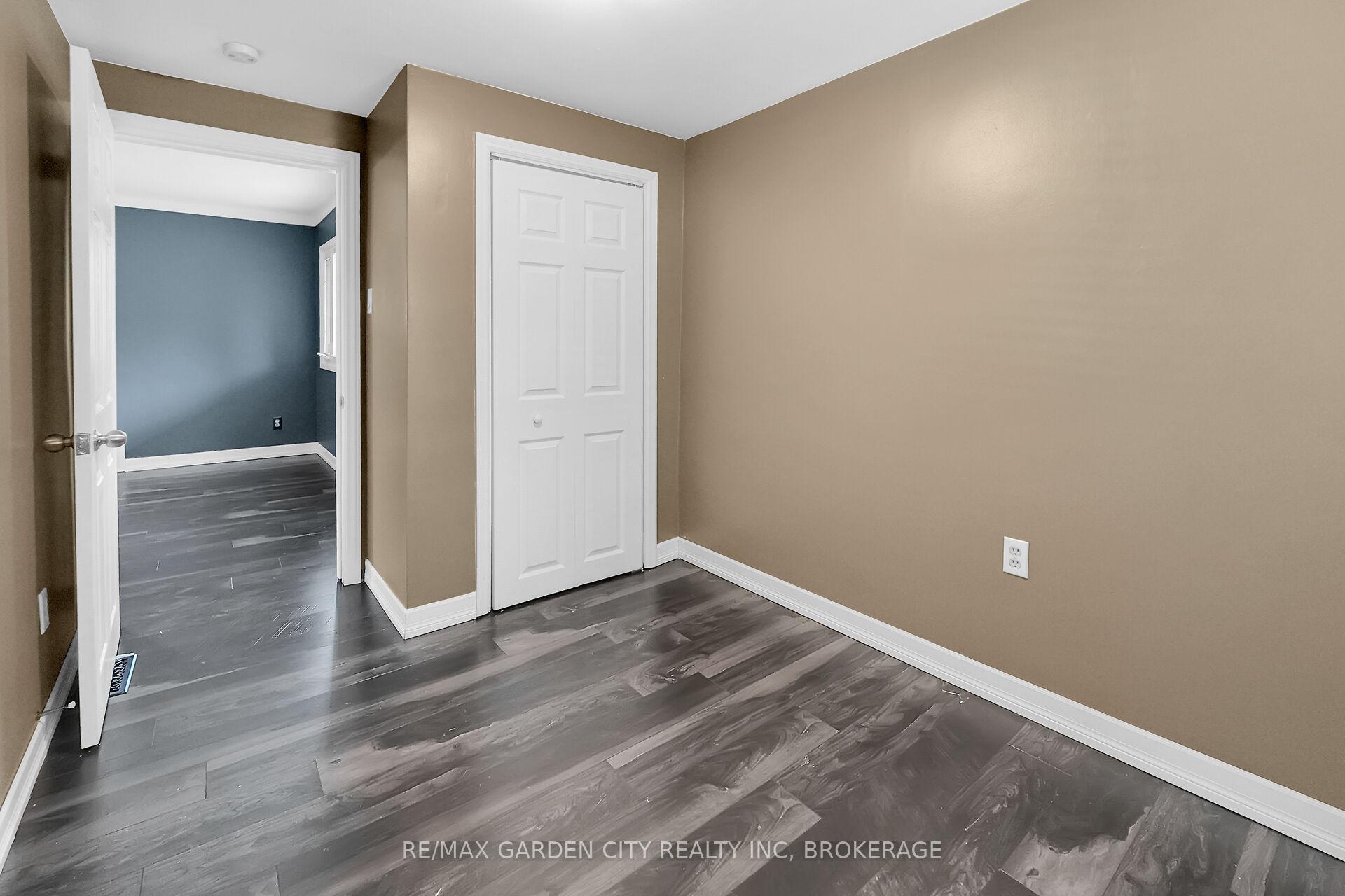 Photo 13 of 160 McAlpine Avenue S, Welland, Lincoln/Crowland — HOMEH