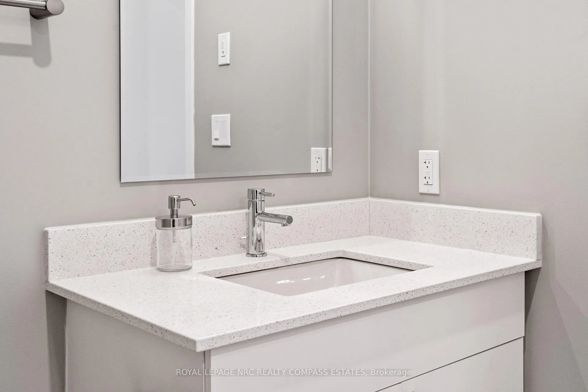Photo 11 of Unit 216, 695 Niagara Street, Welland, N. Welland — HOMEH