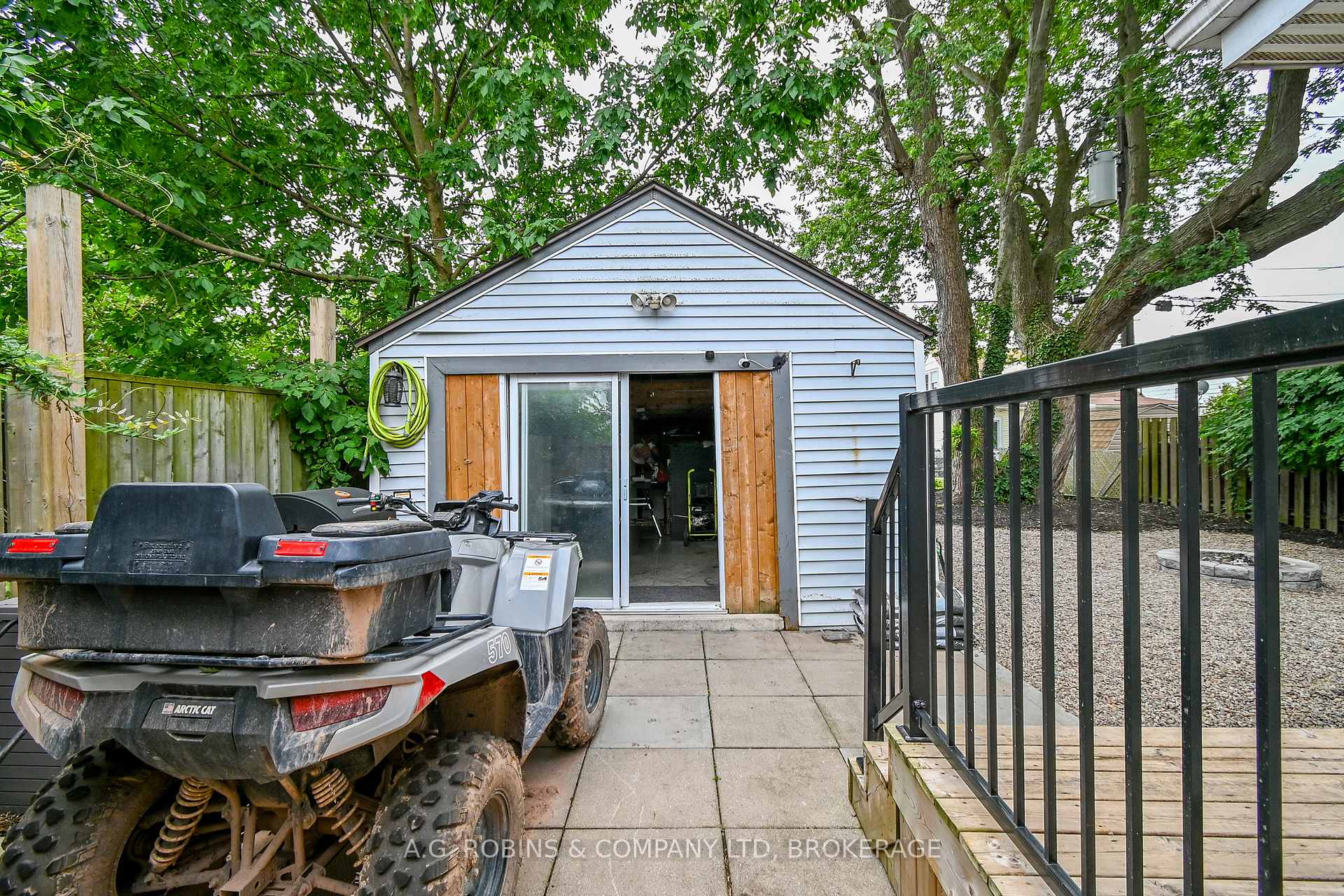 Photo 34 of 325 Commando Street, Welland, Lincoln/Crowland — HOMEH