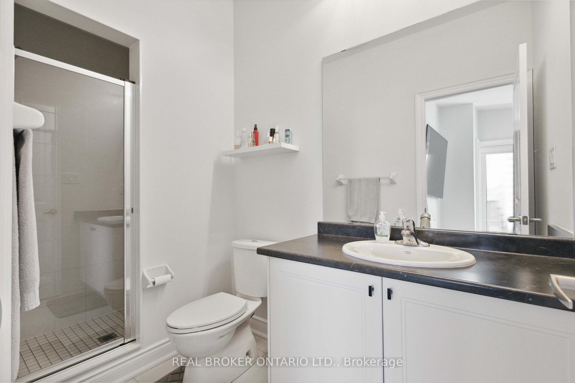 Photo 28 of 63 Tennant Circle, Vaughan, Vellore Village — HOMEH