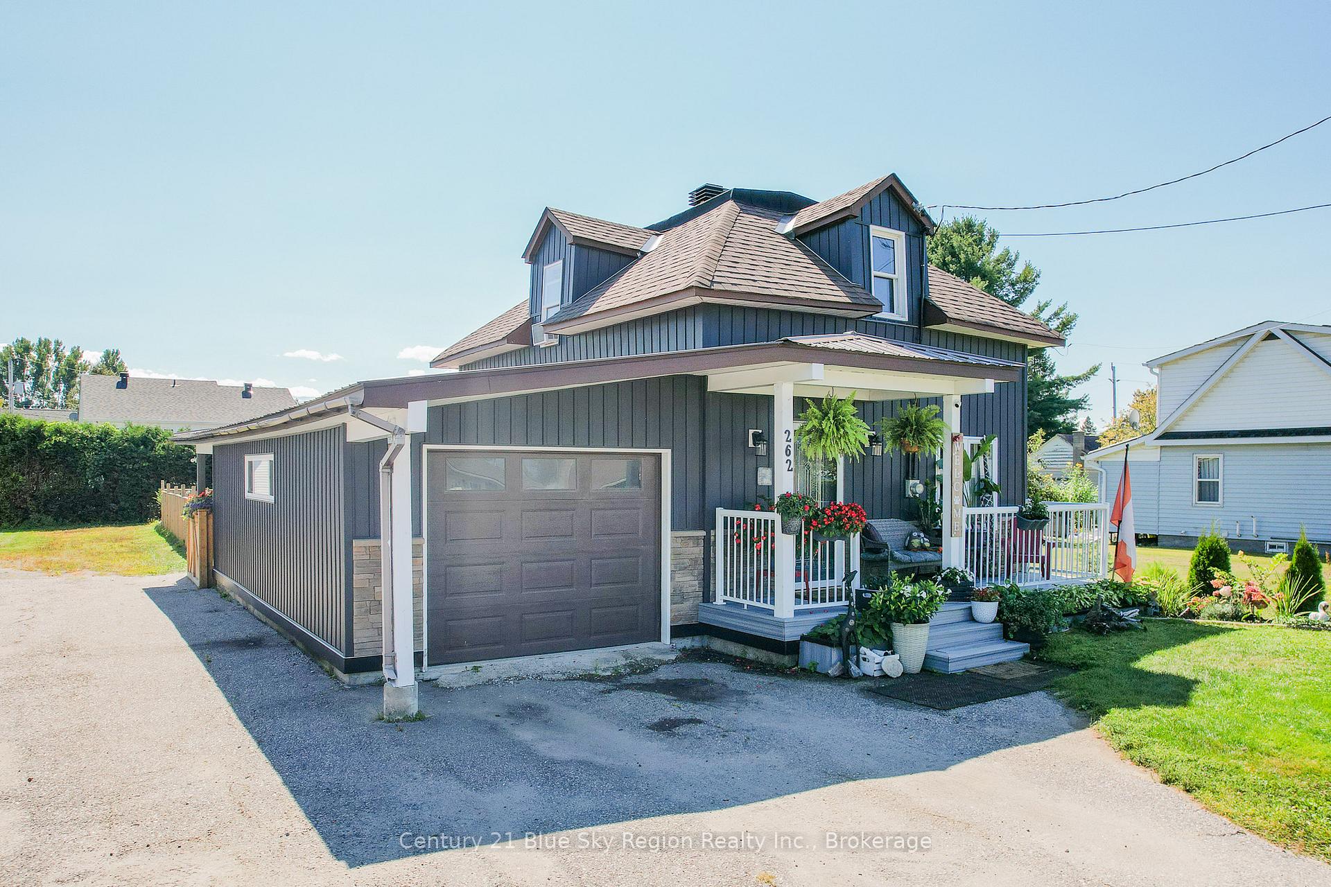 Photo 3 of 262 Salter Street, West Nipissing, Sturgeon Falls — HOMEH