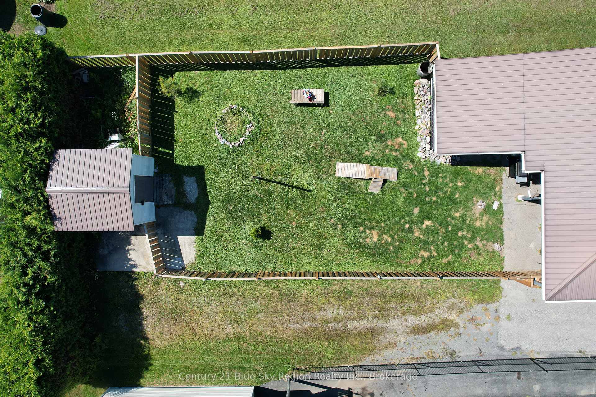 Photo 4 of 262 Salter Street, West Nipissing, Sturgeon Falls — HOMEH