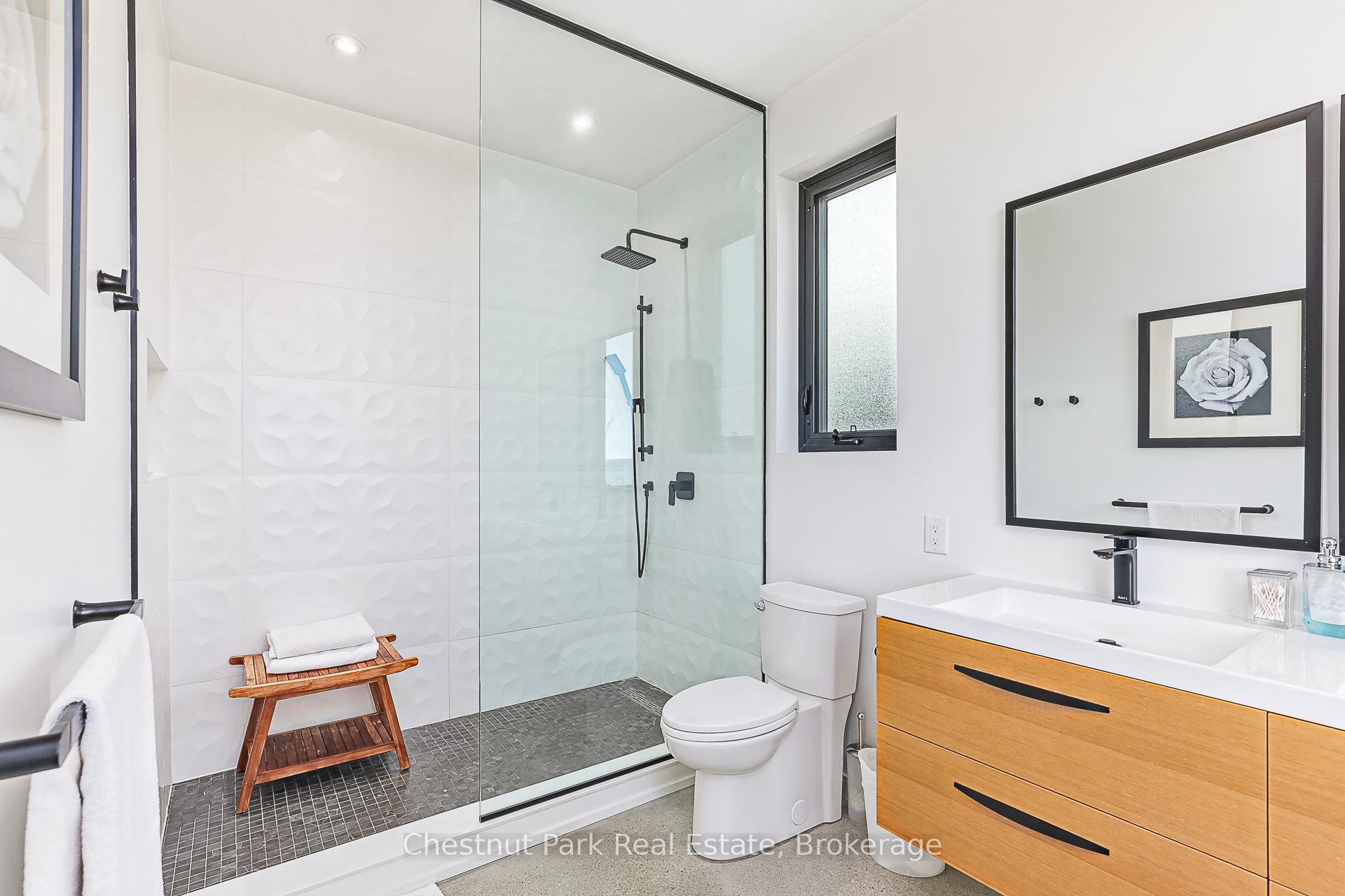 Photo 23 of 119 Barton Boulevard, Blue Mountains — HOMEH