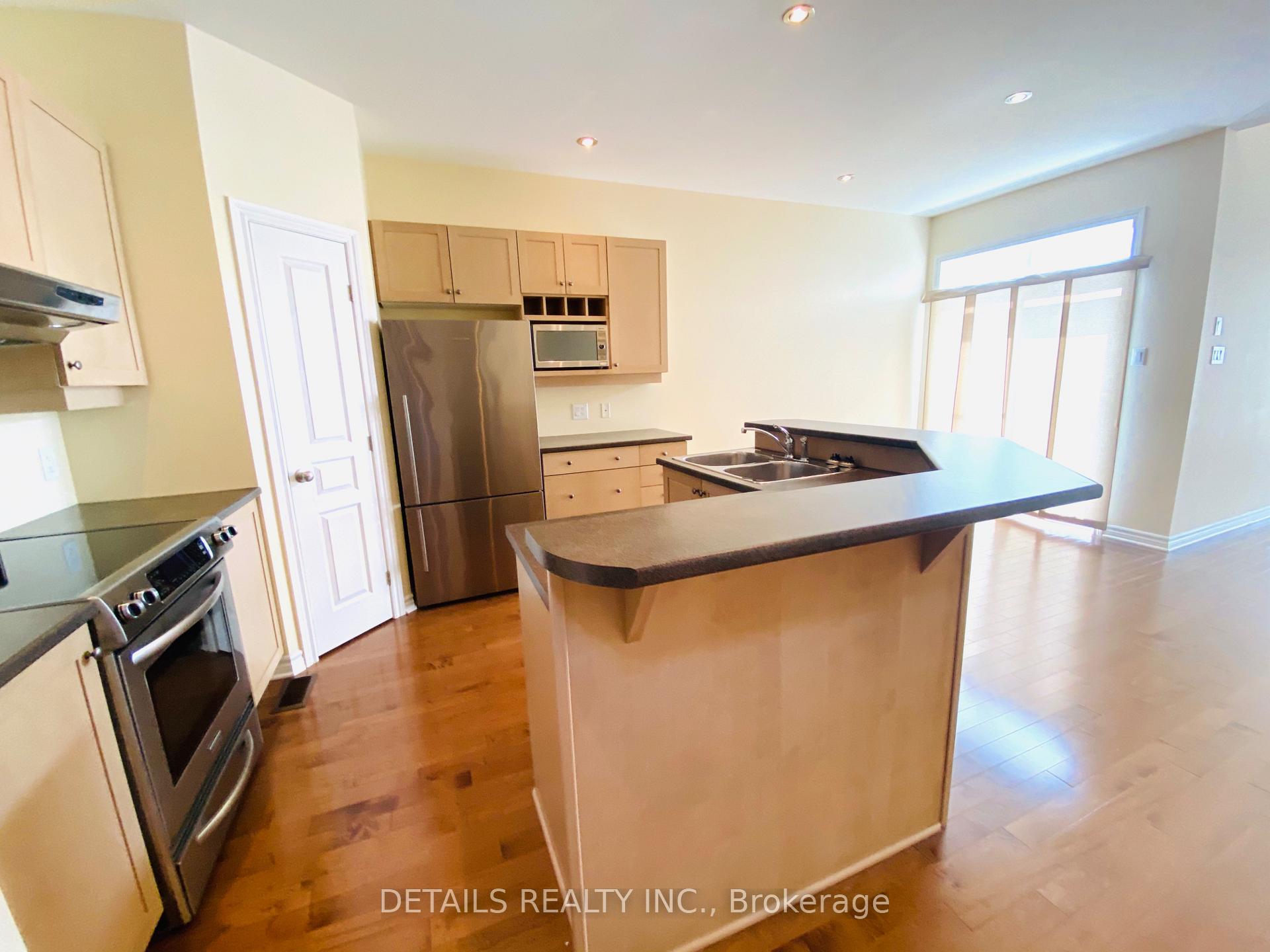 Photo 4 of 196 Jersey Tea Circle, Ottawa, Riverside South/Gloucester Glen — HOMEH