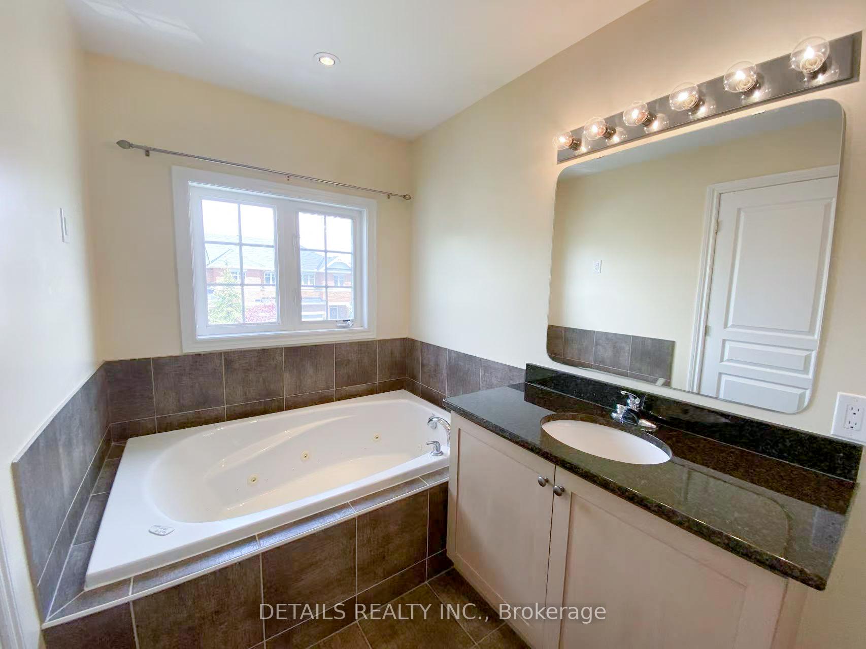 Photo 13 of 196 Jersey Tea Circle, Ottawa, Riverside South/Gloucester Glen — HOMEH