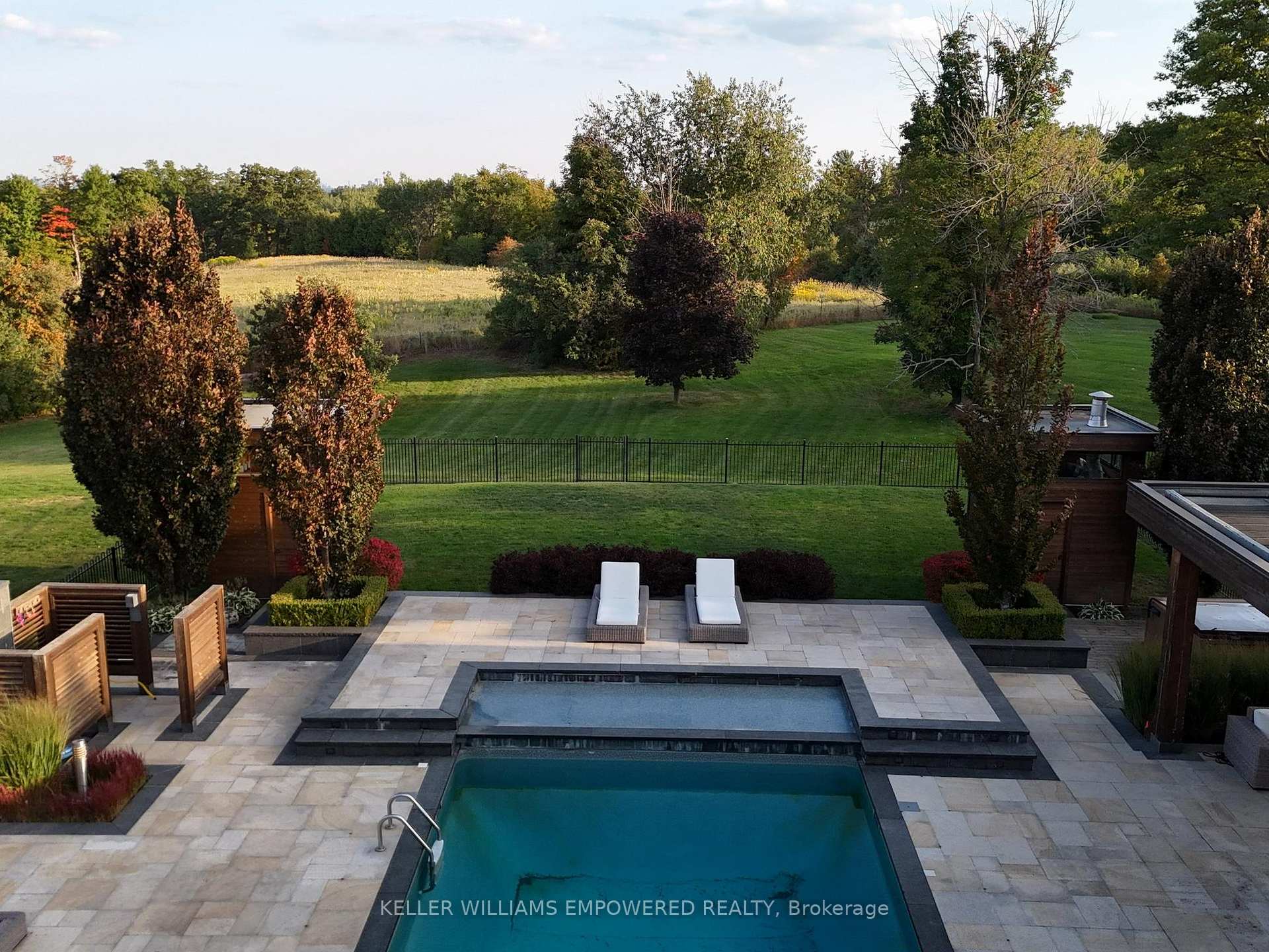 Photo 49 of 17 Dew Drop Court, Vaughan, Rural Vaughan — HOMEH