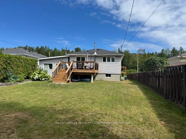 Photo 37 of 423 Roy Street, West Nipissing, Sturgeon Falls — HOMEH
