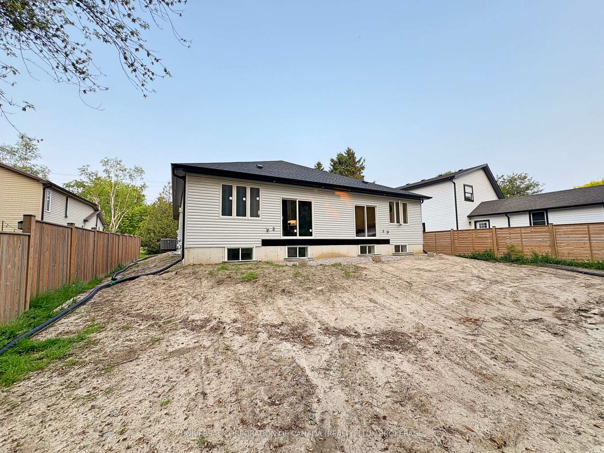 Photo 3 of 47 Chatham Street, Bayham, Port Burwell — HOMEH
