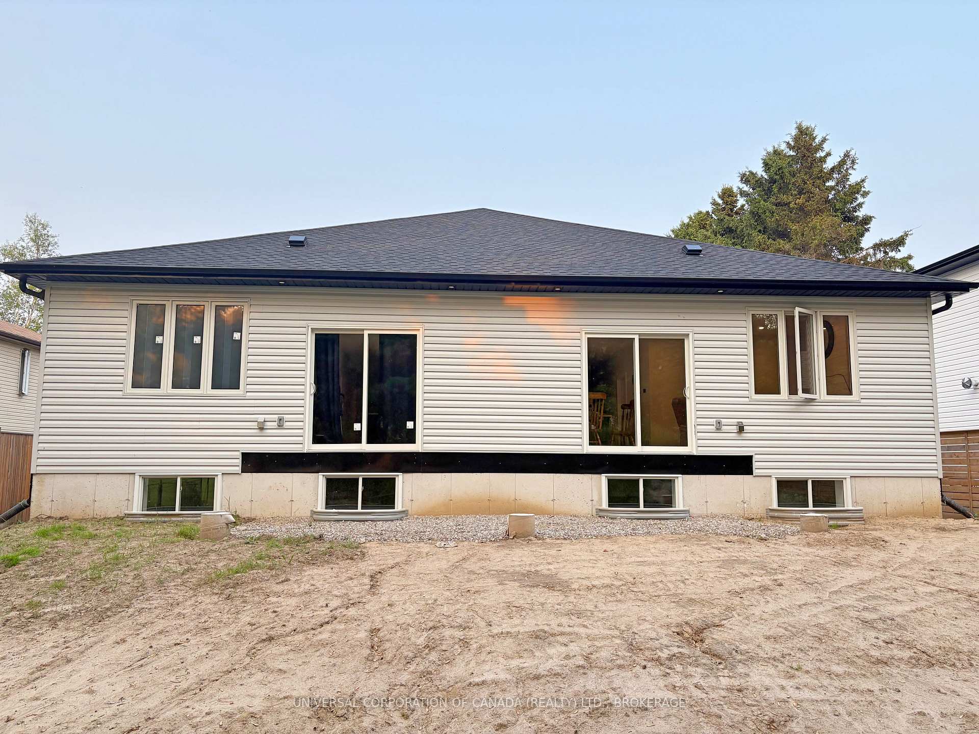 Photo 4 of 47 Chatham Street, Bayham, Port Burwell — HOMEH