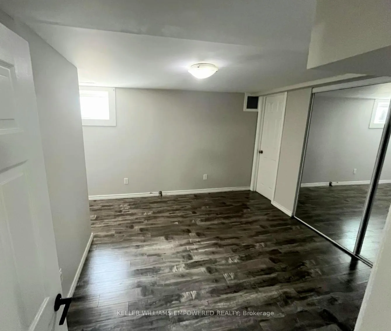 Photo 16 of Unit Lower, 17 Collins Crescent, Aurora, Aurora Heights — HOMEH
