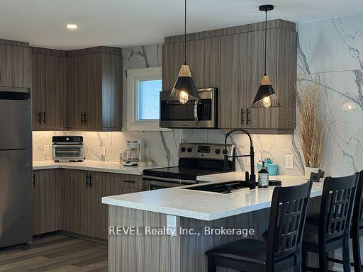 Photo 2 of 260 Wallace Avenue S, Welland, Lincoln/Crowland — HOMEH