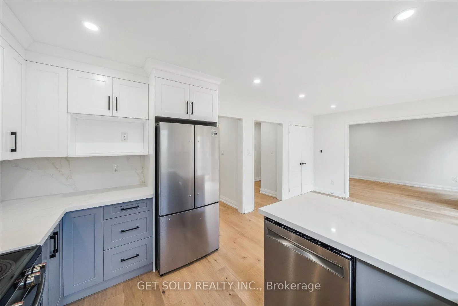 Photo 16 of 27 Edenbridge Drive, Vaughan, Beverley Glen — HOMEH