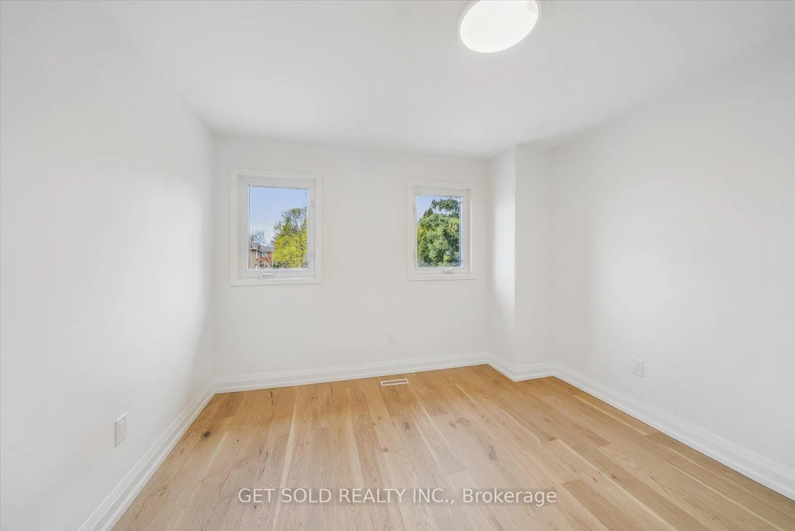 Photo 31 of 27 Edenbridge Drive, Vaughan, Beverley Glen — HOMEH