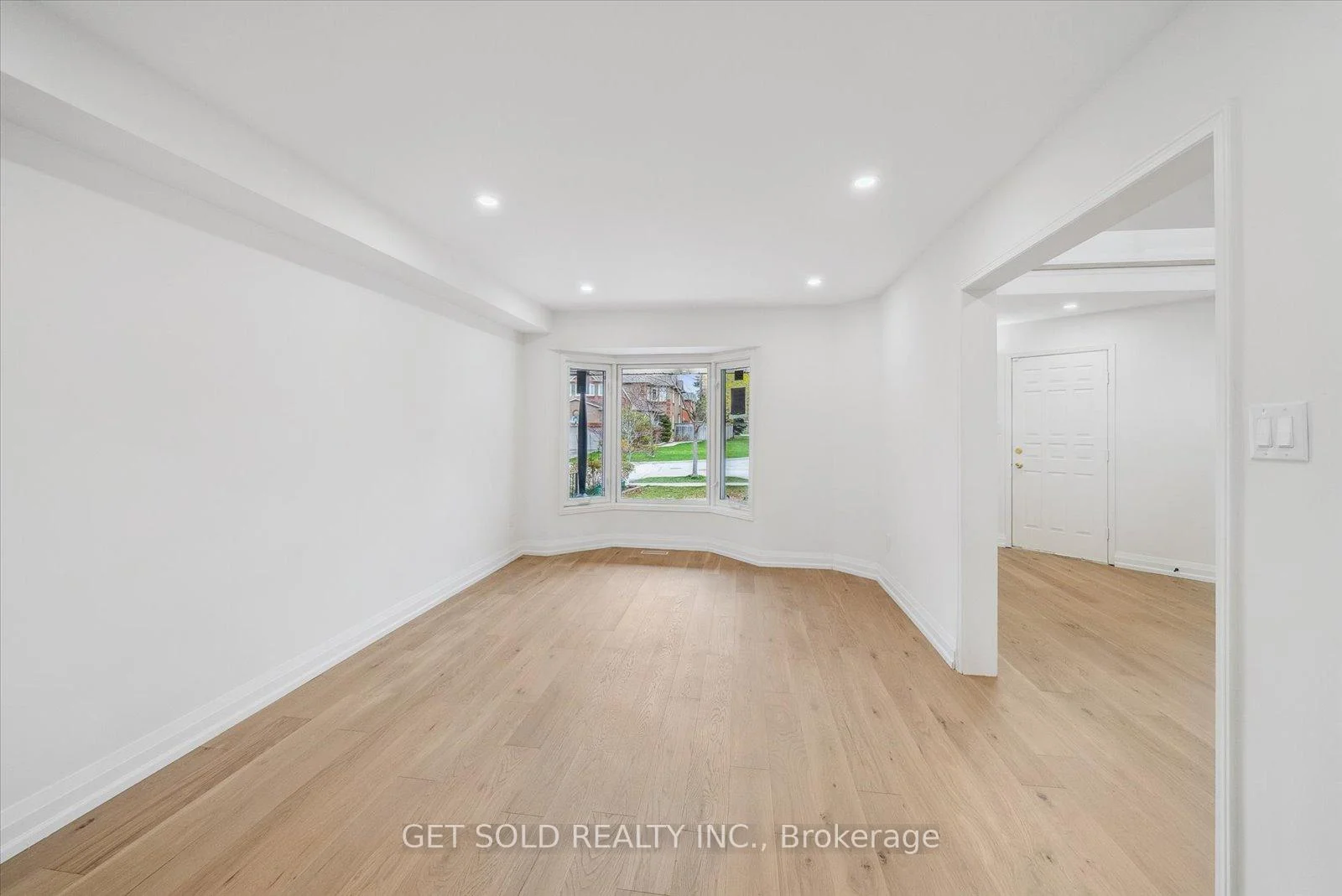 Photo 50 of 27 Edenbridge Drive, Vaughan, Beverley Glen — HOMEH