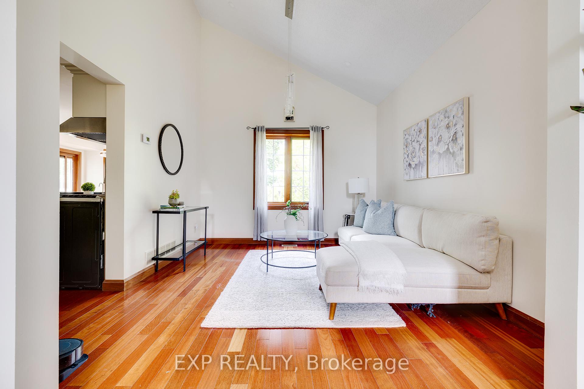 Photo 6 of 502 Baringham Place, Waterloo — HOMEH