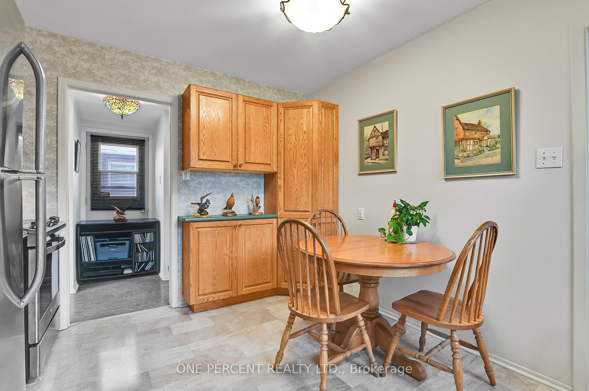 Photo 8 of 16 Priam Way, Ottawa, Westcliffe Estates — HOMEH