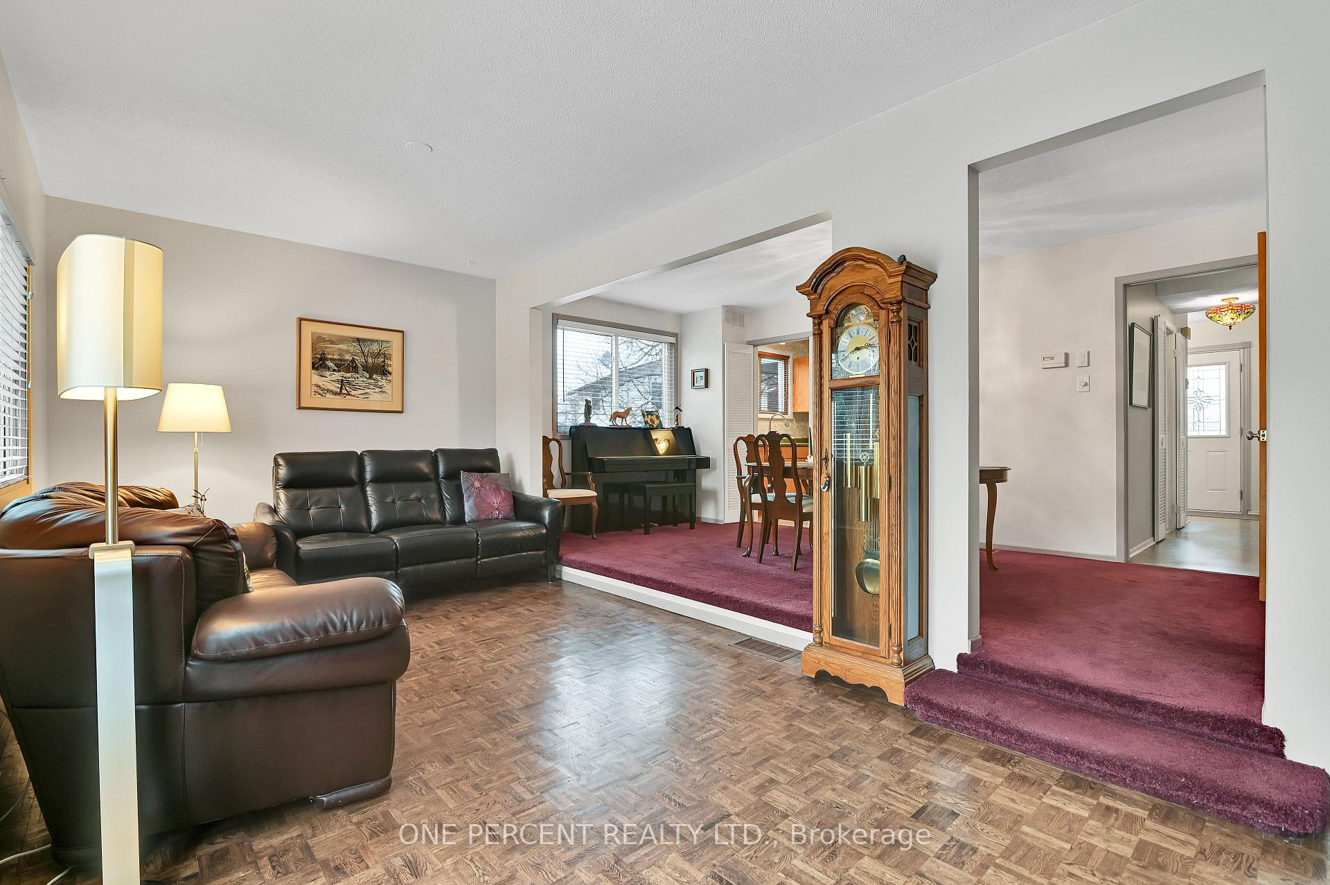 Photo 11 of 16 Priam Way, Ottawa, Westcliffe Estates — HOMEH