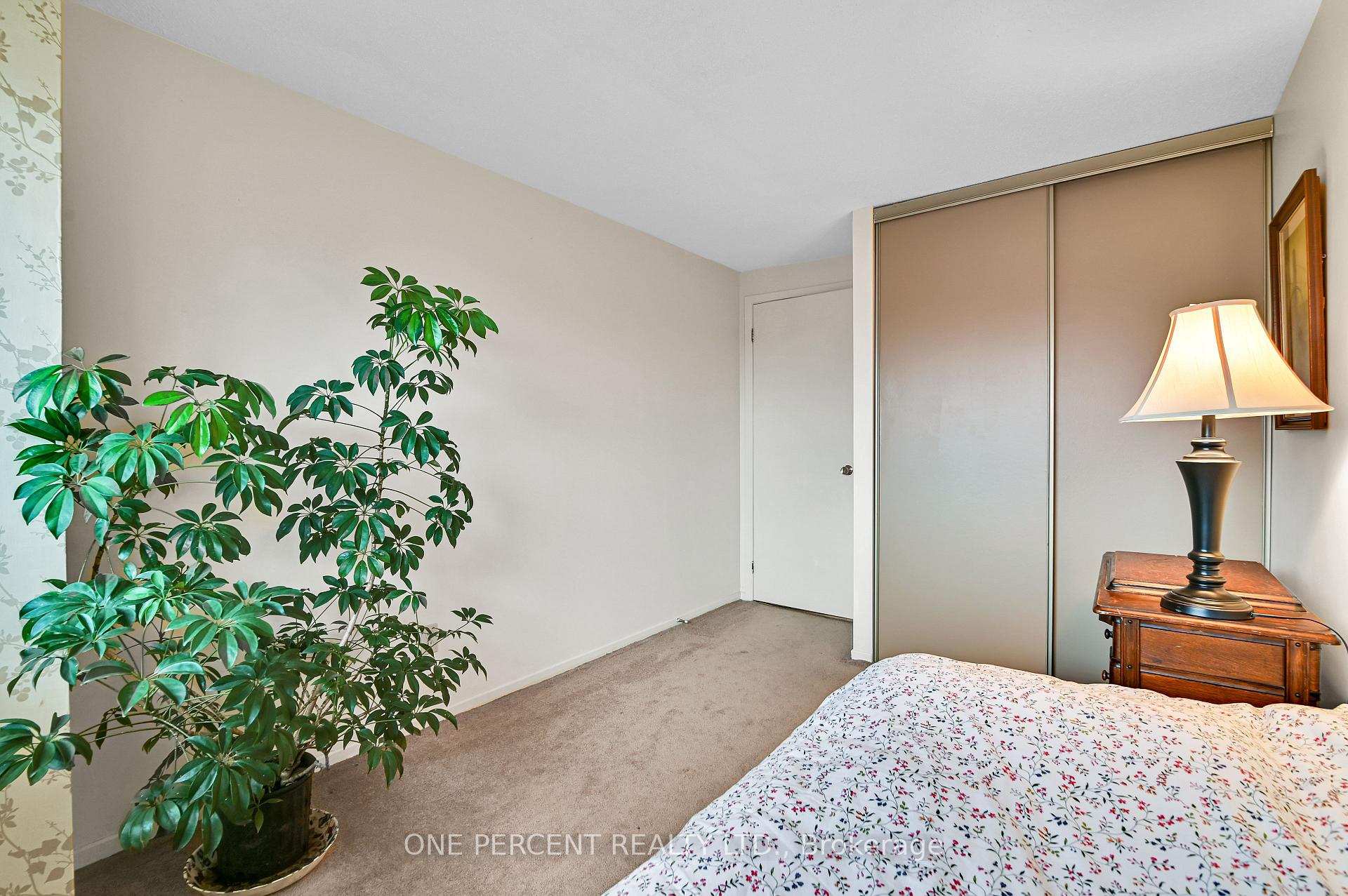 Photo 31 of 16 Priam Way, Ottawa, Westcliffe Estates — HOMEH