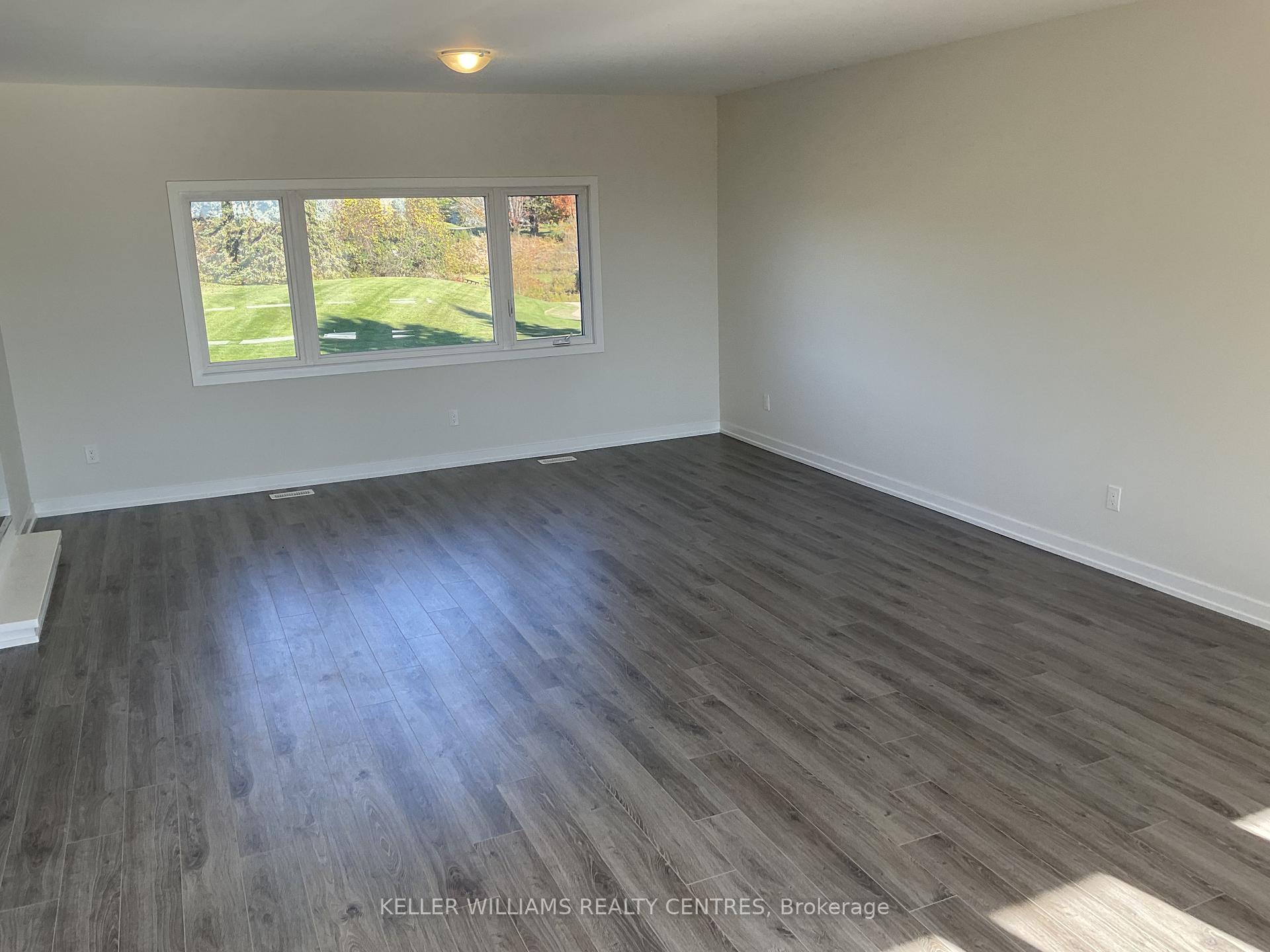 Photo 8 of Unit A, 124 Squire Drive, Ajax, Northeast Ajax — HOMEH