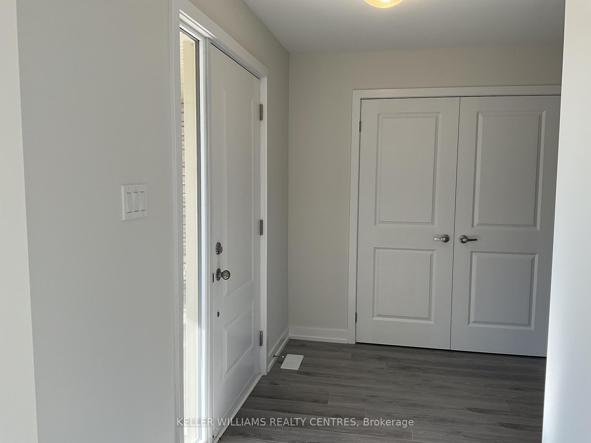 Photo 7 of Unit A, 124 Squire Drive, Ajax, Northeast Ajax — HOMEH