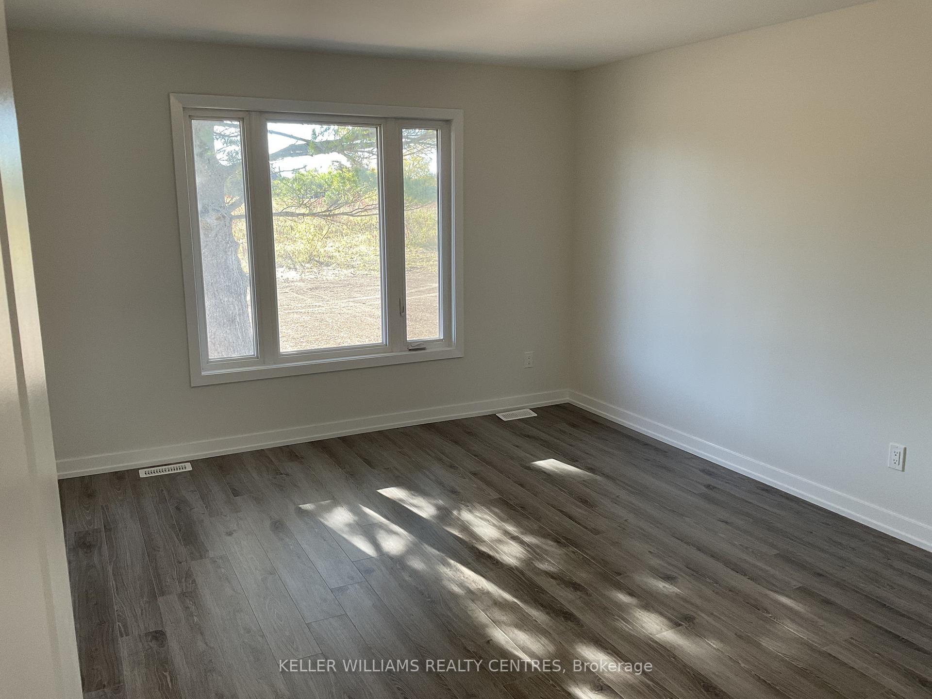 Photo 11 of Unit A, 124 Squire Drive, Ajax, Northeast Ajax — HOMEH