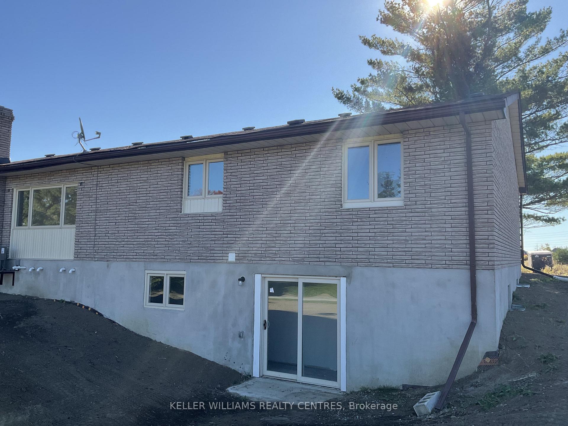 Photo 15 of Unit A, 124 Squire Drive, Ajax, Northeast Ajax — HOMEH