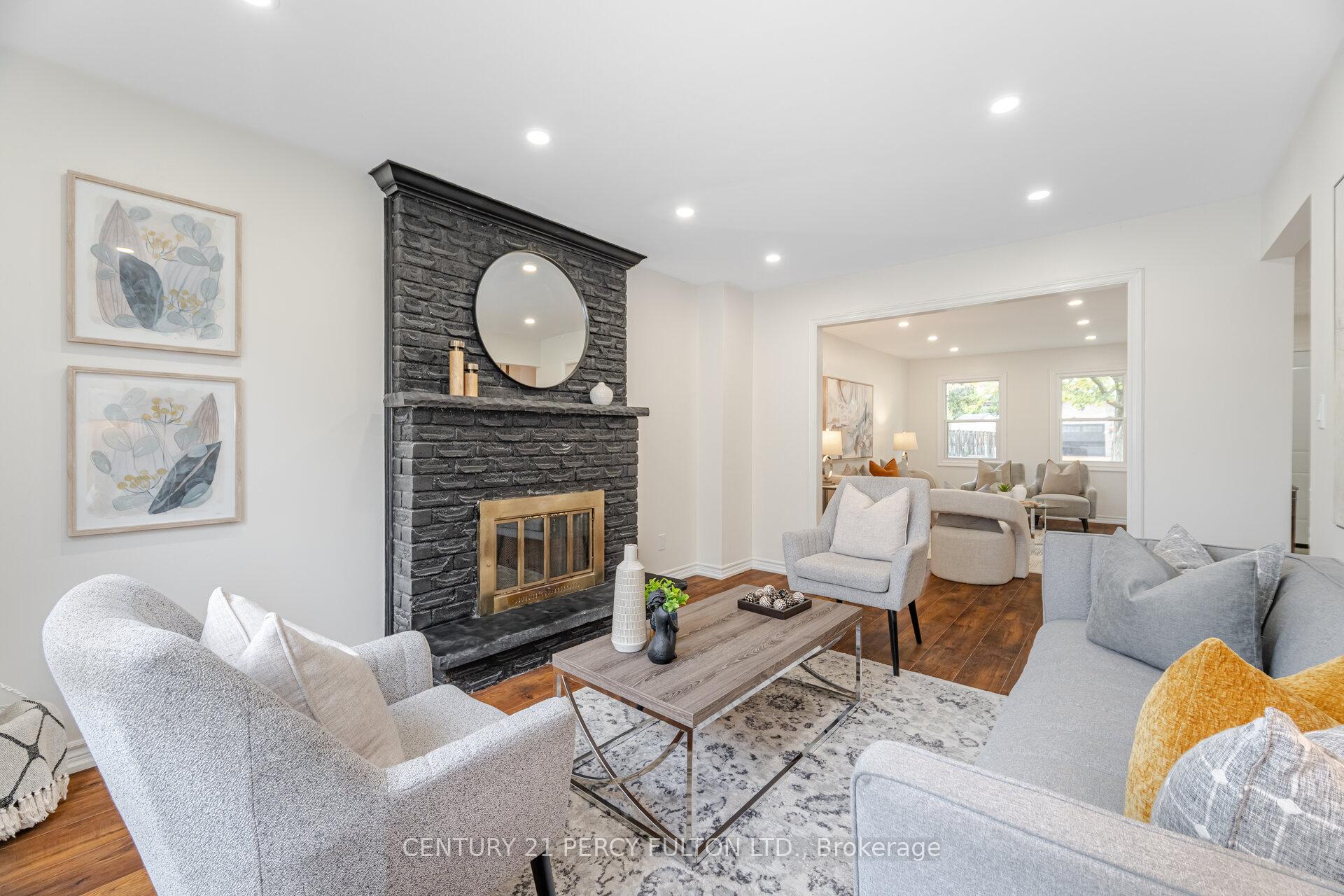 Photo 7 of 22 Lowder Place, Whitby, Blue Grass Meadows — HOMEH