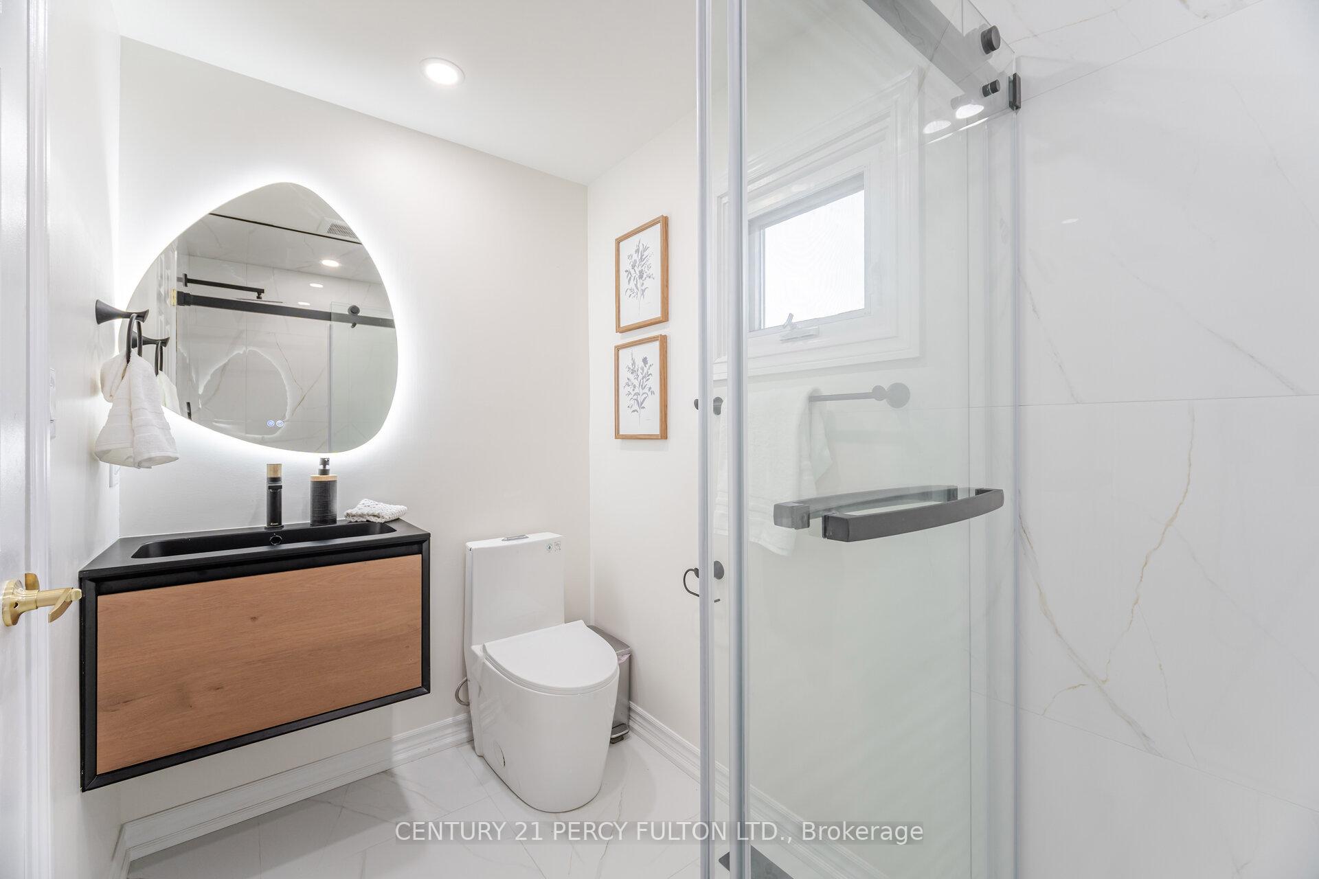 Photo 21 of 22 Lowder Place, Whitby, Blue Grass Meadows — HOMEH