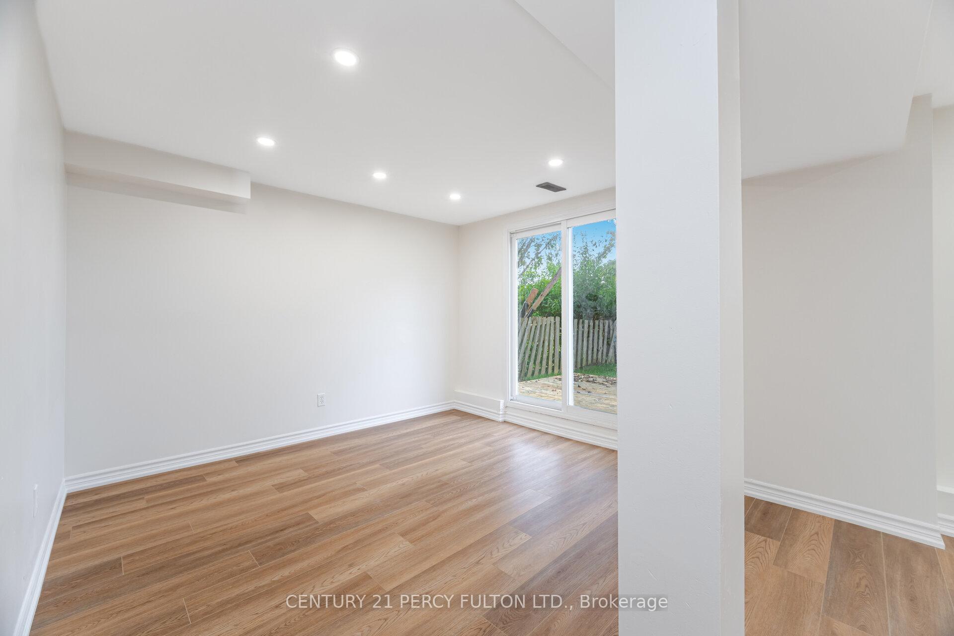 Photo 31 of 22 Lowder Place, Whitby, Blue Grass Meadows — HOMEH