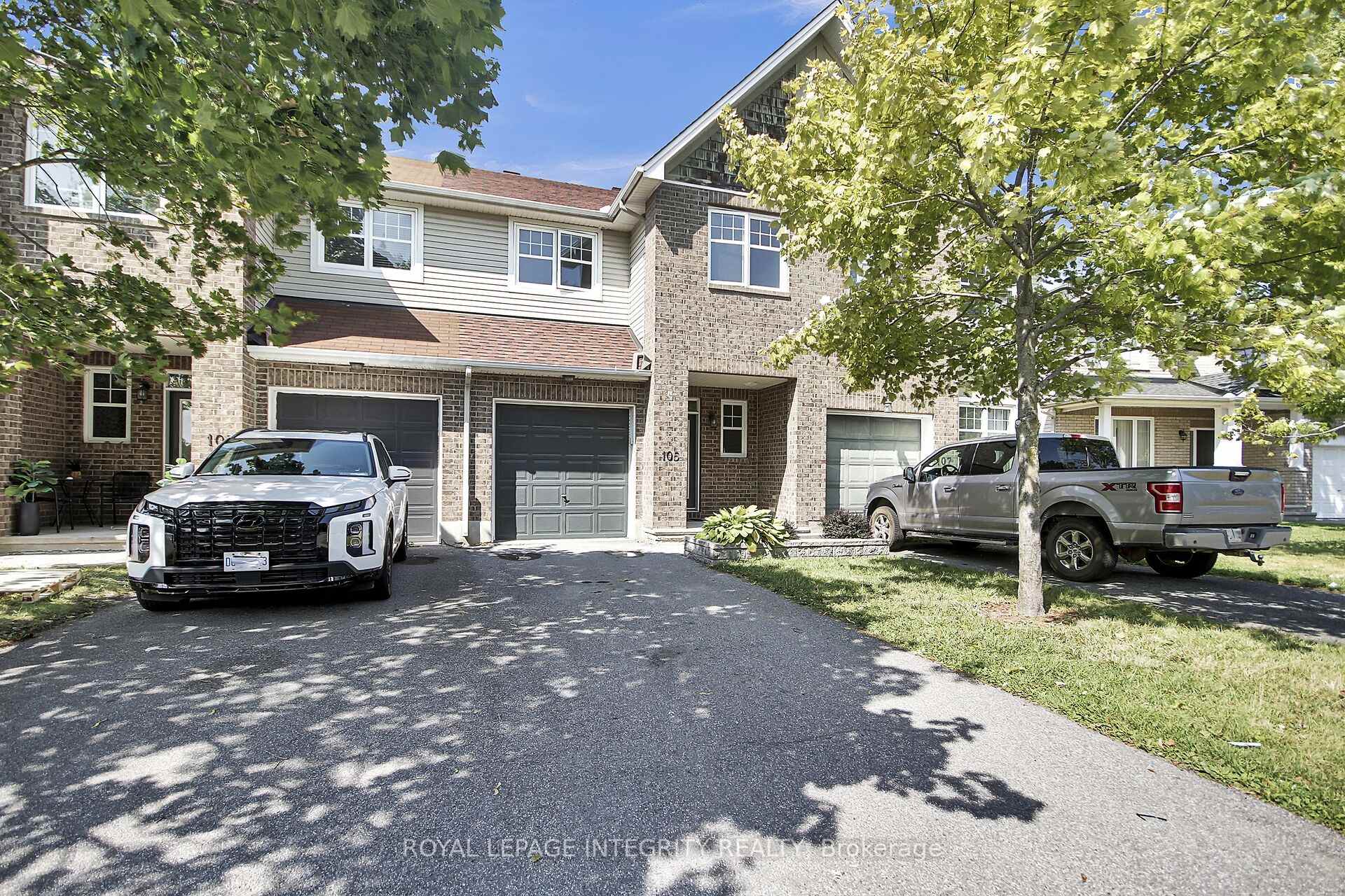 Photo 2 of 105 Shepody Circle, Ottawa, Blossom Park/Kemp Park/Findlay Creek — HOMEH