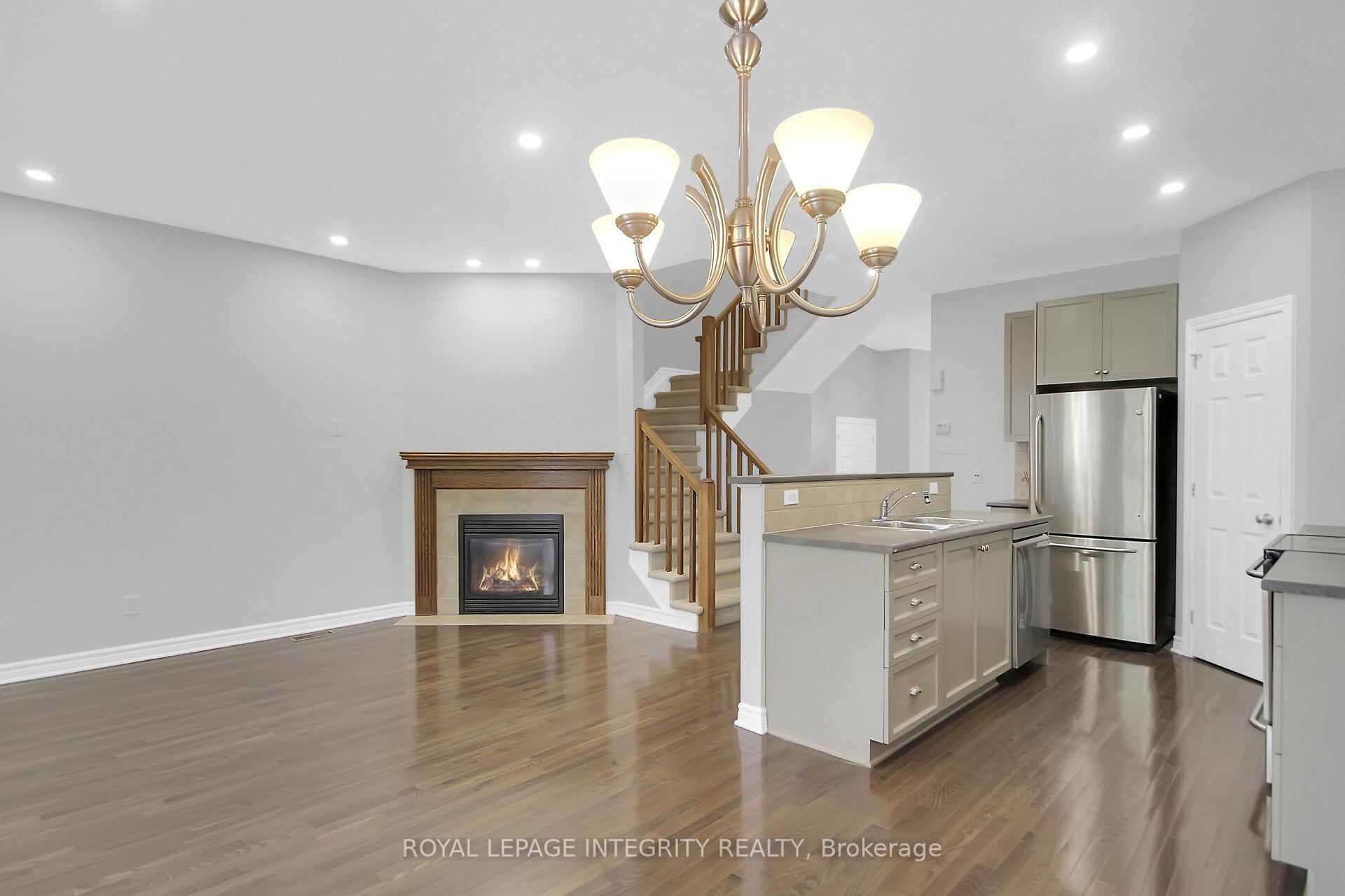 Photo 10 of 105 Shepody Circle, Ottawa, Blossom Park/Kemp Park/Findlay Creek — HOMEH