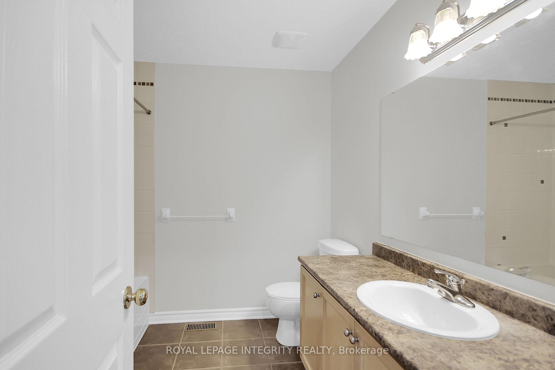 Photo 33 of 105 Shepody Circle, Ottawa, Blossom Park/Kemp Park/Findlay Creek — HOMEH
