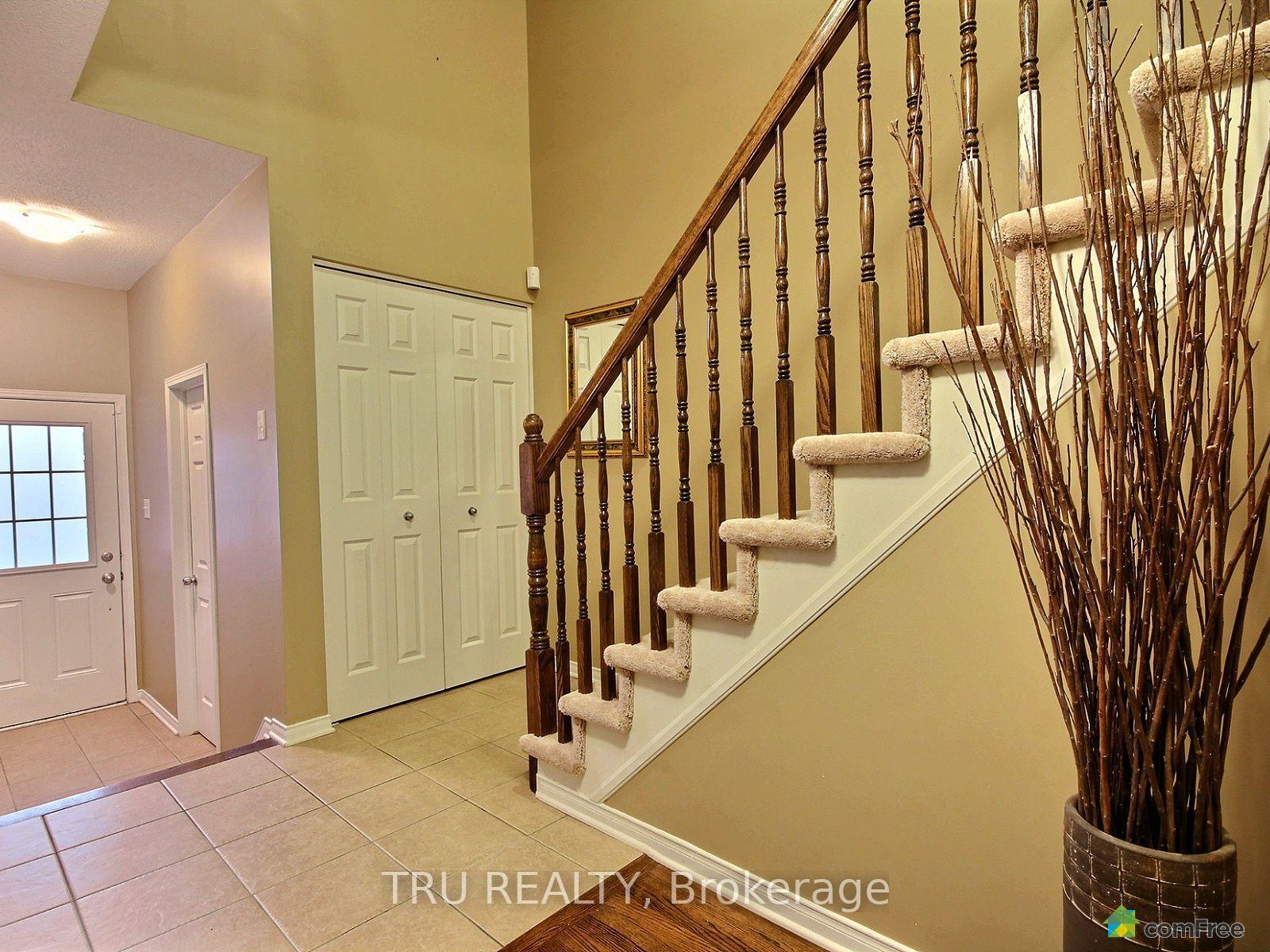 Photo 18 of 226 Lamplighters Drive, Ottawa, Barrhaven - Cedargrove/Fraserdale — HOMEH