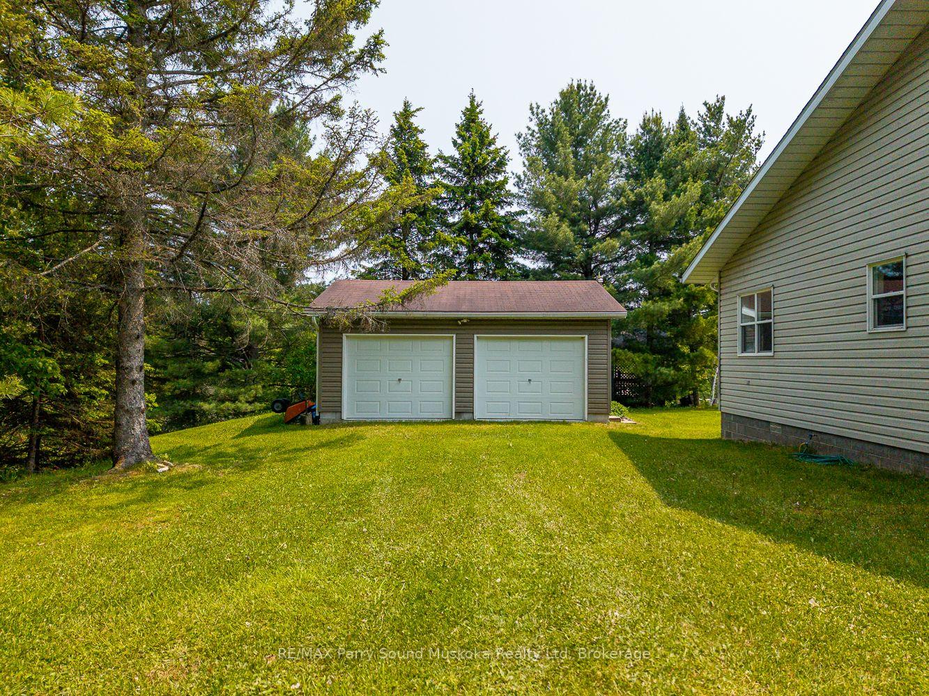 Photo 11 of 9 Nickles Cove Road, Whitestone, Hagerman — HOMEH