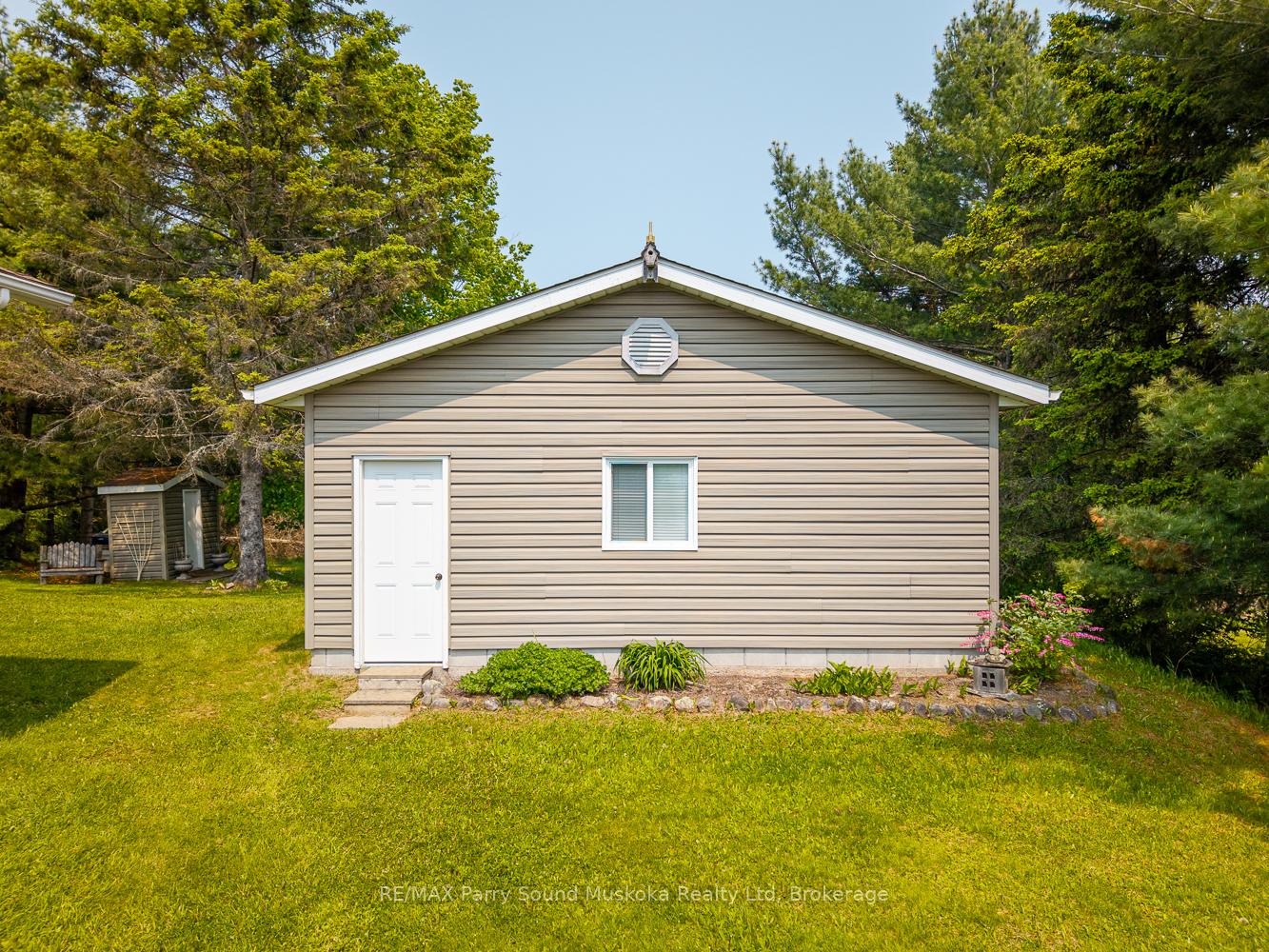 Photo 14 of 9 Nickles Cove Road, Whitestone, Hagerman — HOMEH