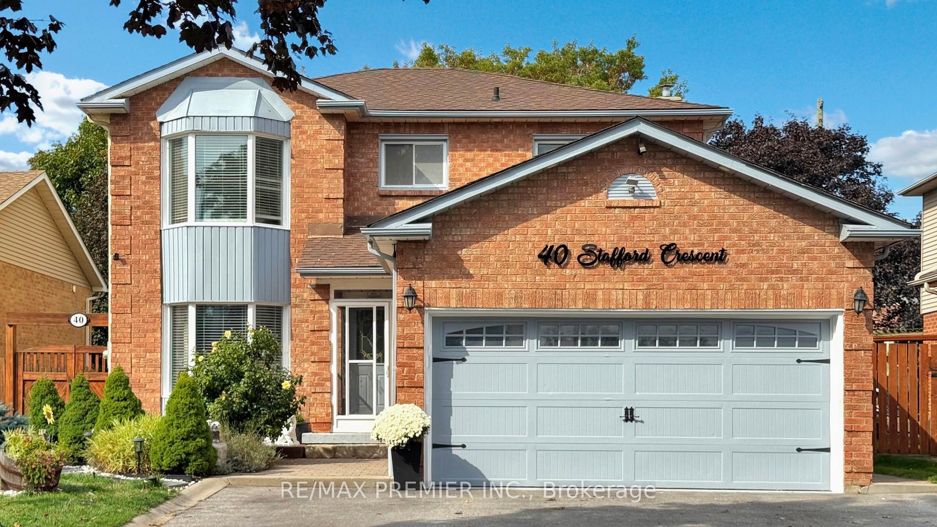 Photo 1 of 40 Stafford Crescent, Whitby, Blue Grass Meadows — HOMEH